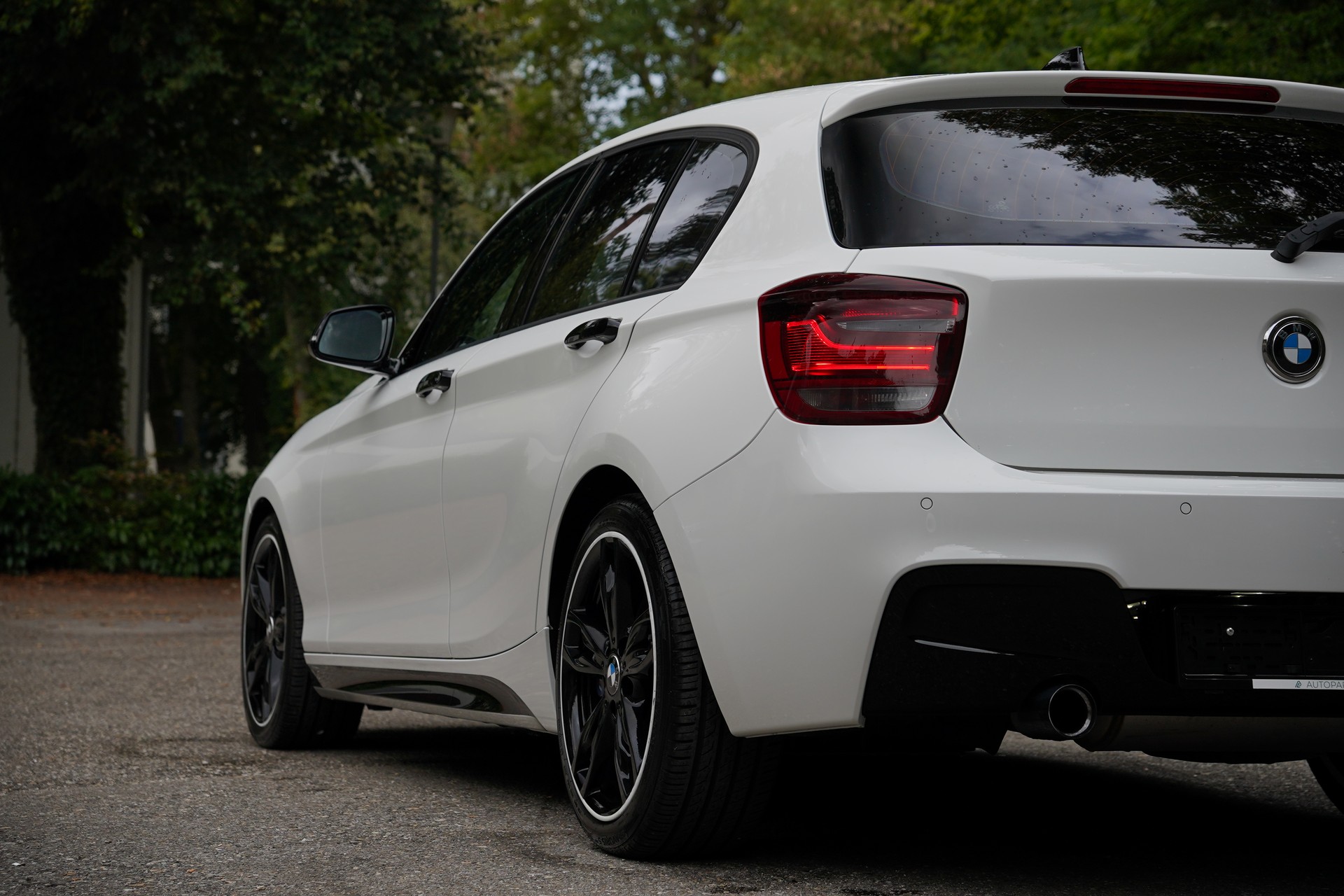 BMW M135i xDrive Steptronic-image-9