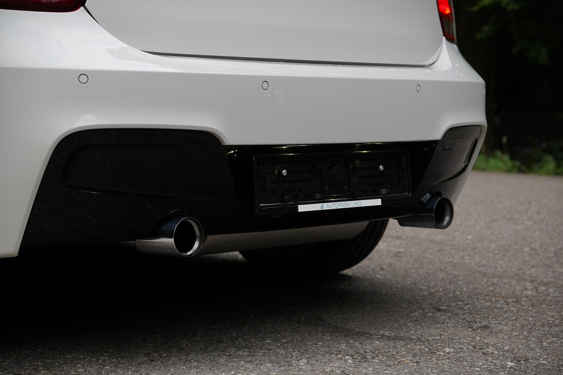 BMW M135i xDrive Steptronic-image-16