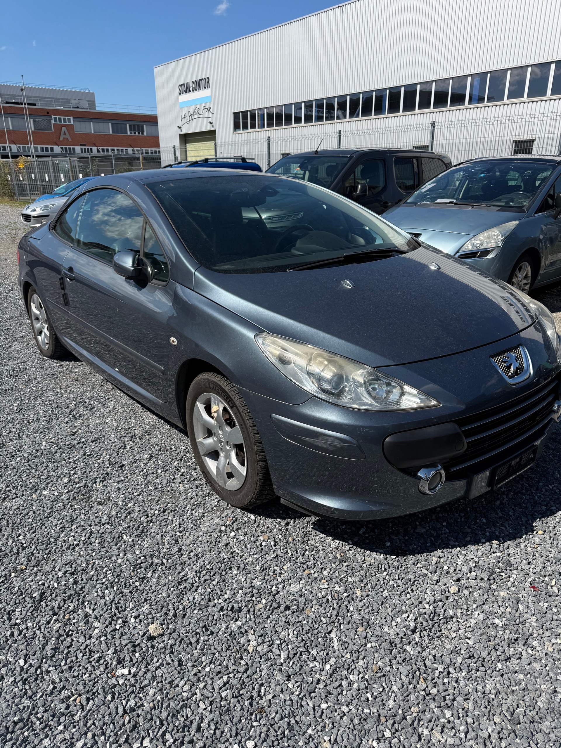PEUGEOT 307 CC 2.0 16V Platinum Edition-image-0