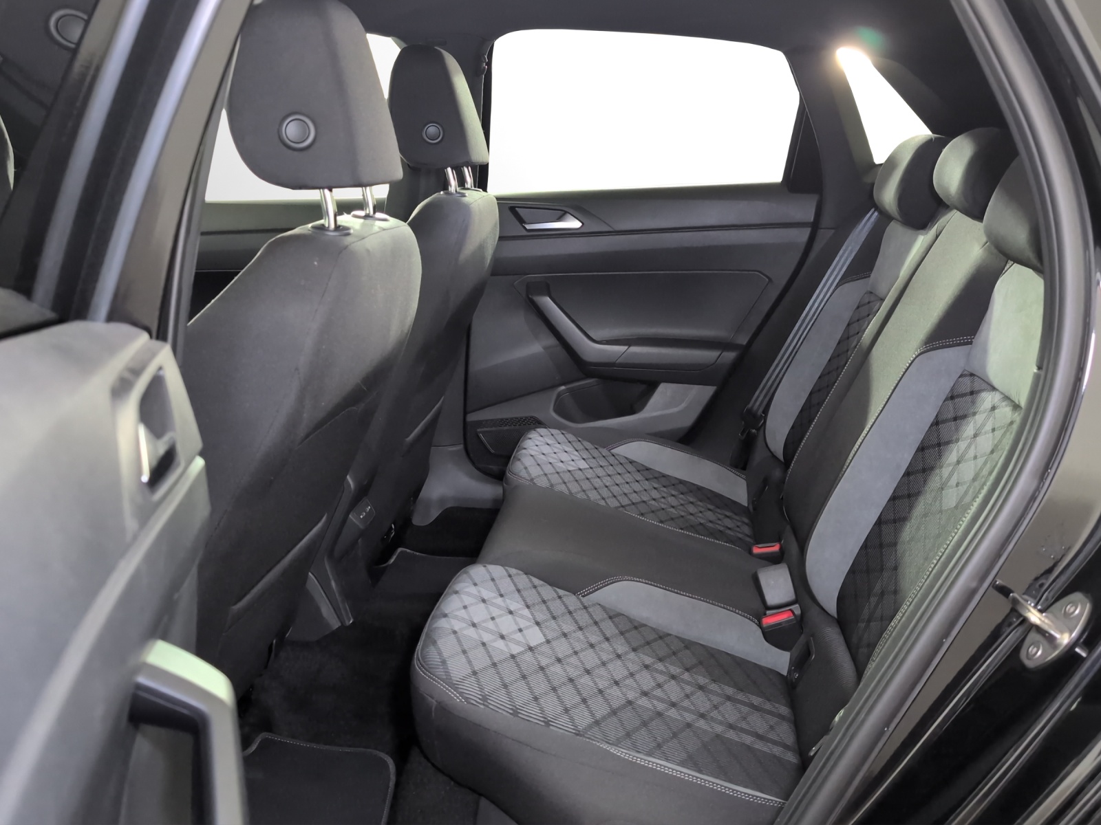 VW Polo 1.0 TSI R-Line United DSG-image-7