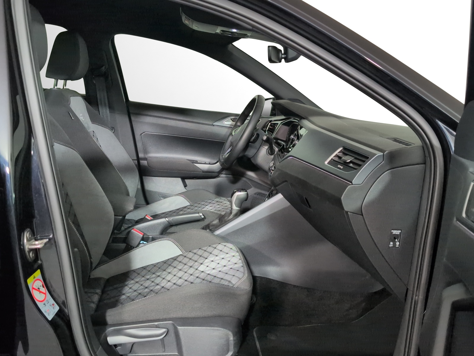 VW Polo 1.0 TSI R-Line United DSG-image-6