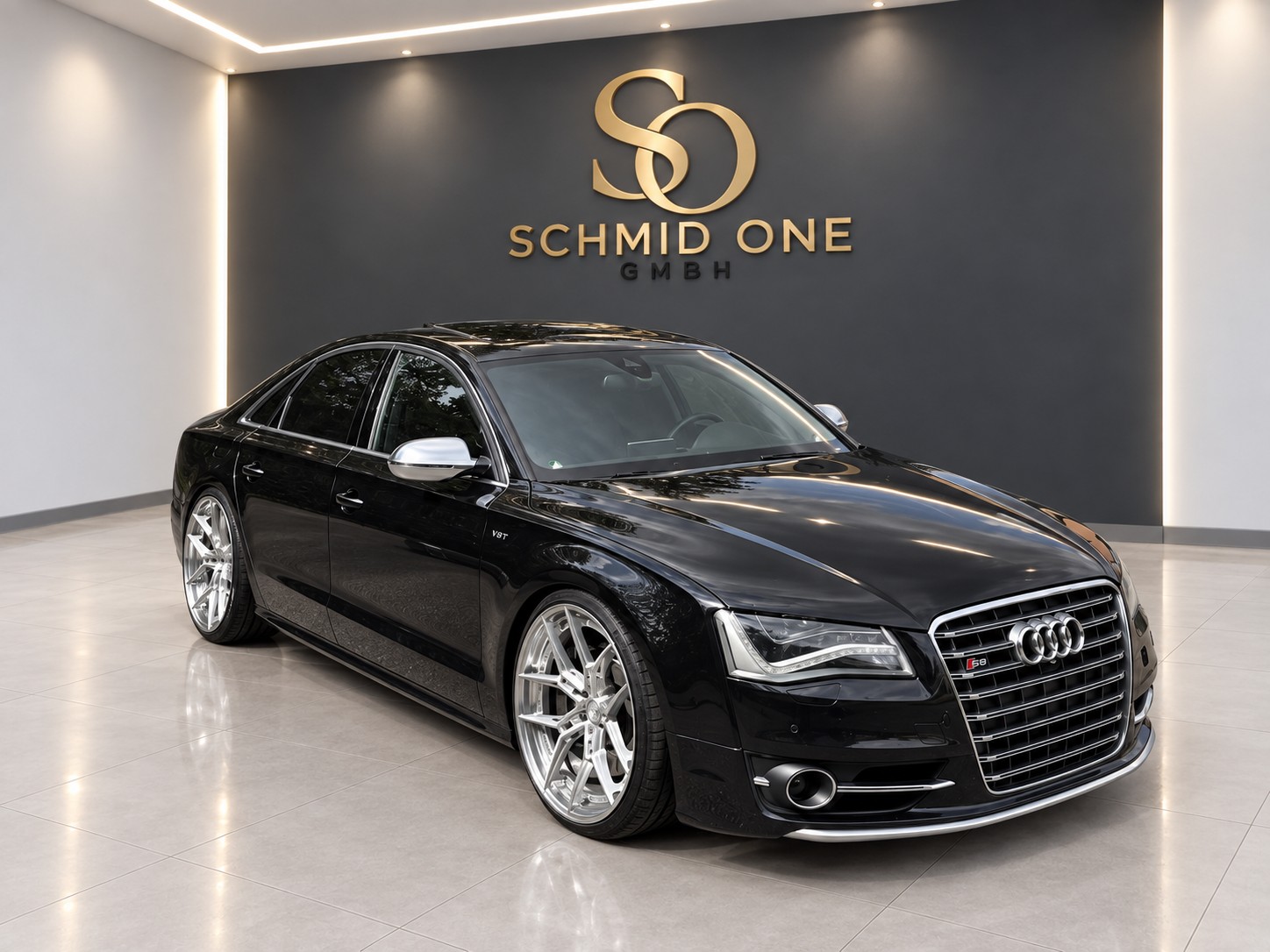 AUDI S8 4.0 TFSI V8 quattro tiptronic-image-6