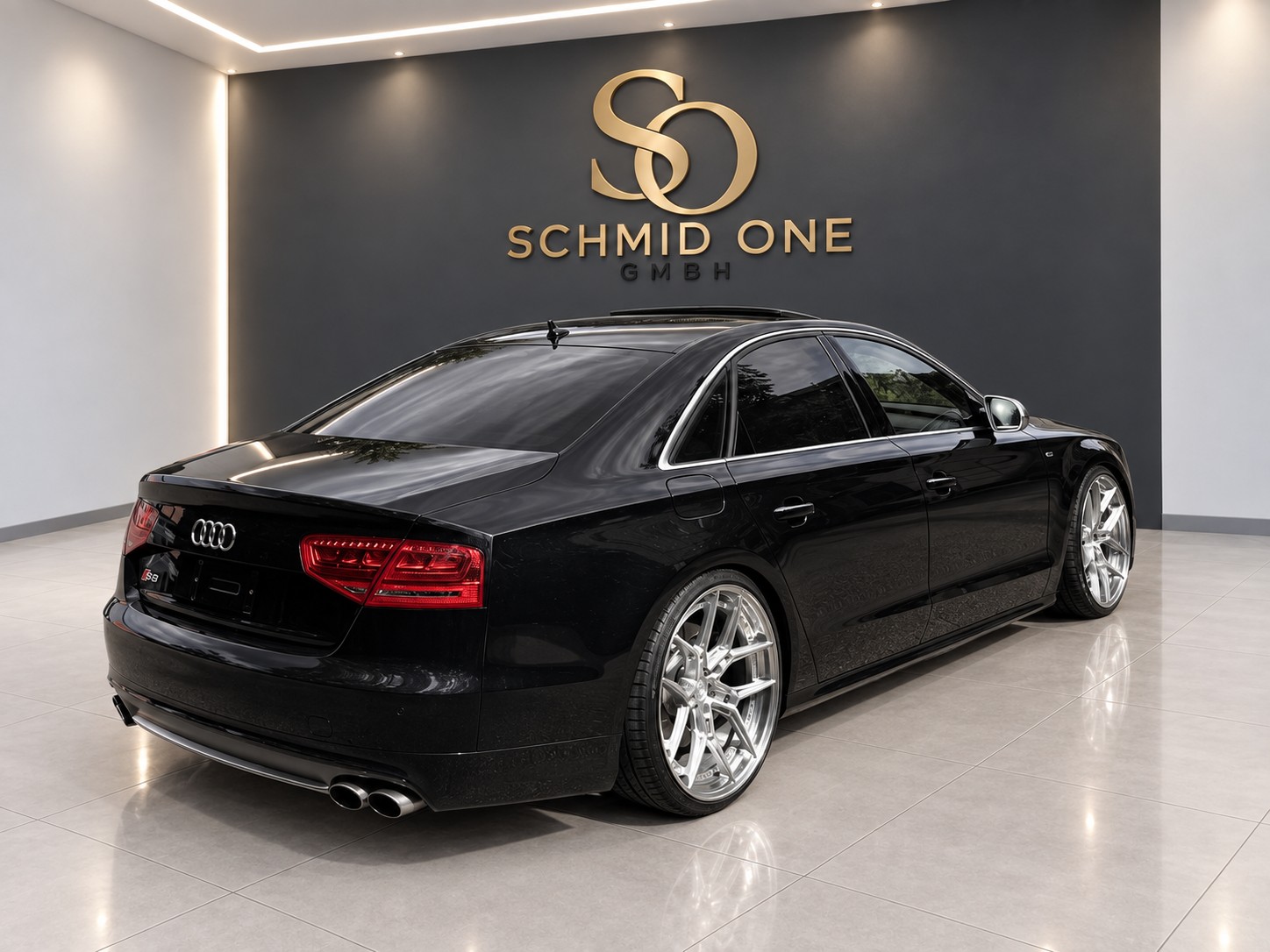 AUDI S8 4.0 TFSI V8 quattro tiptronic-image-4