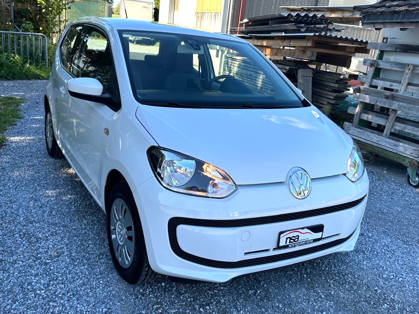 VW Up 1.0 high up-image-2