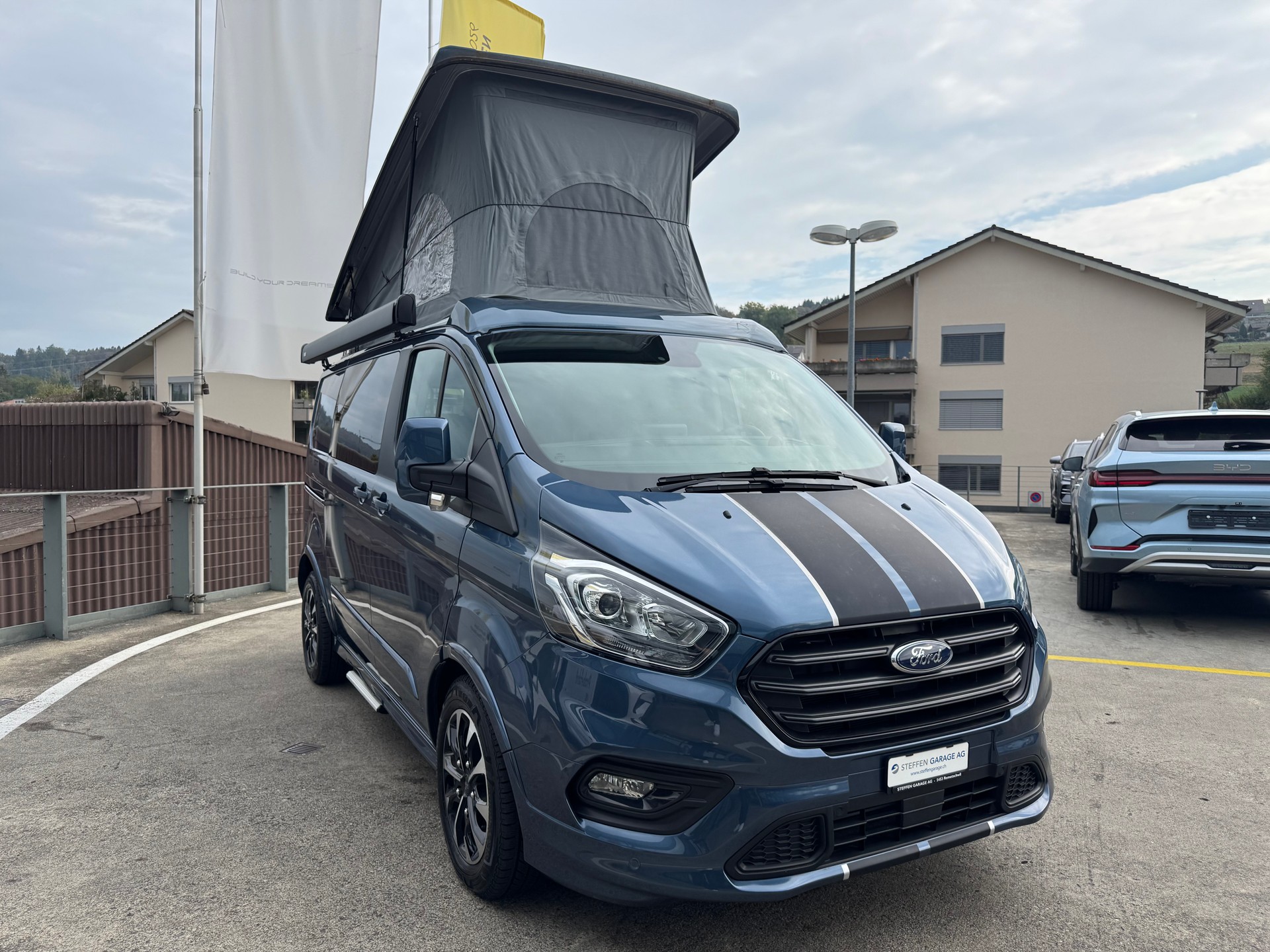 FORD Transit Custom 320 L1H1 Sport A-showroom-element-2