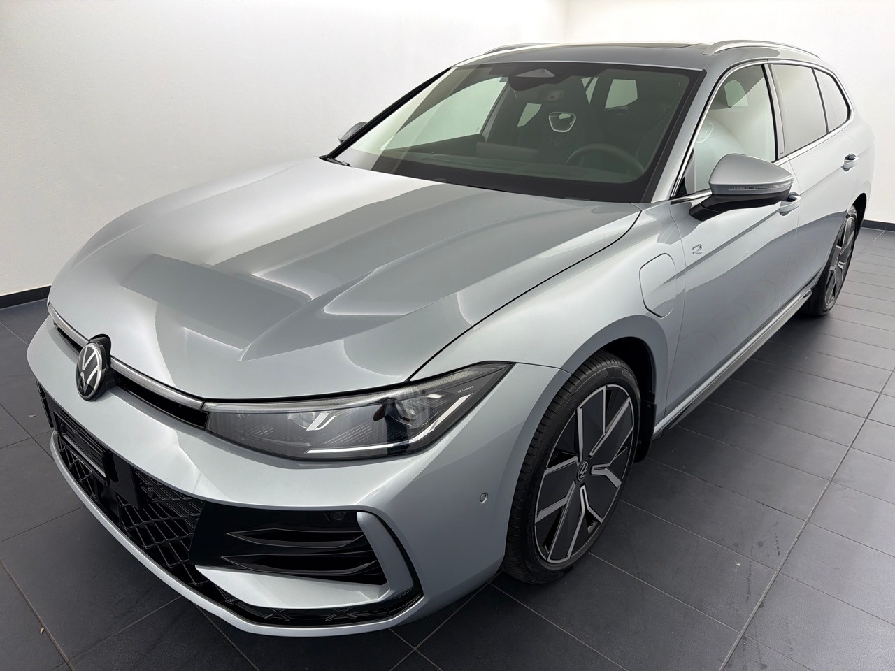 VW Passat 1.5TSI PHEV R-Line