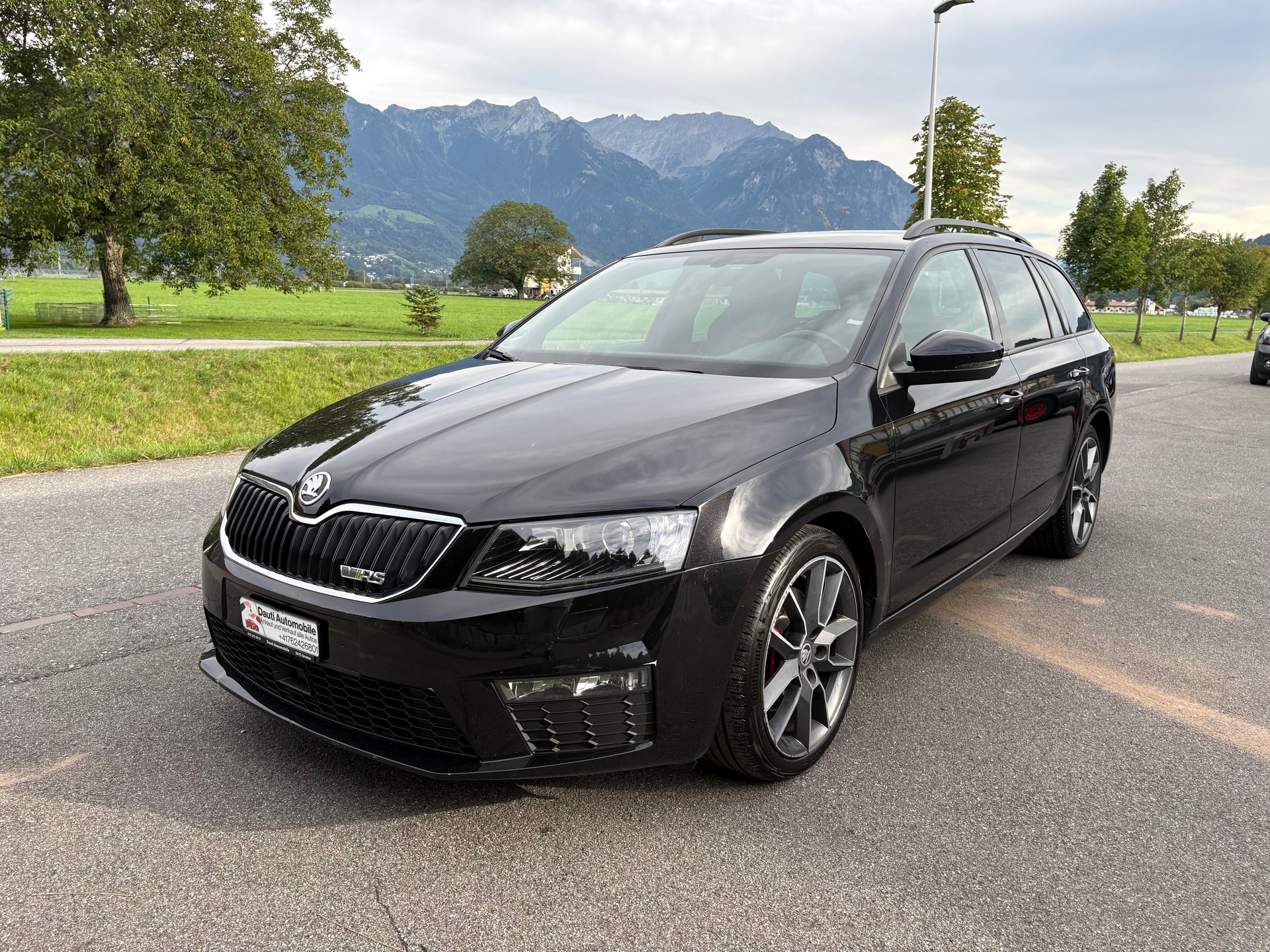 SKODA Octavia Combi 2.0 TDI RS 4x4 DSG-image-0