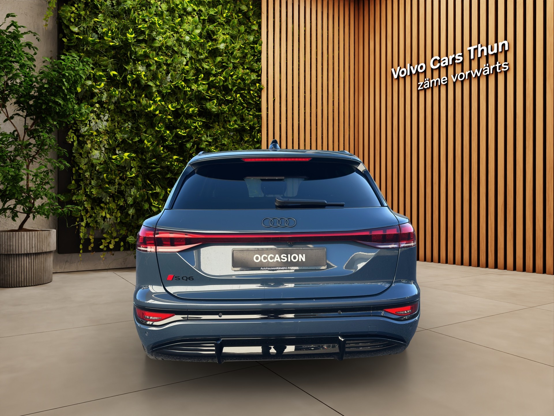 AUDI SQ6 e-tron quattro-image-4