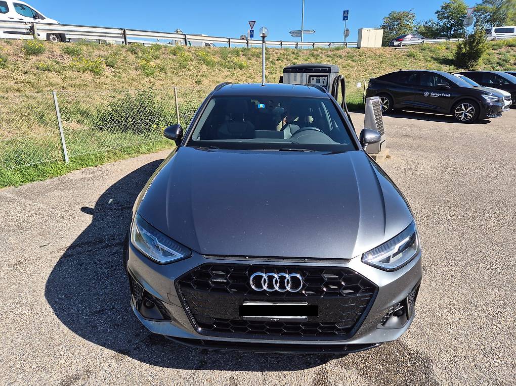 AUDI A4 Avant 40 TDI S line quattro S-tronic-image-4