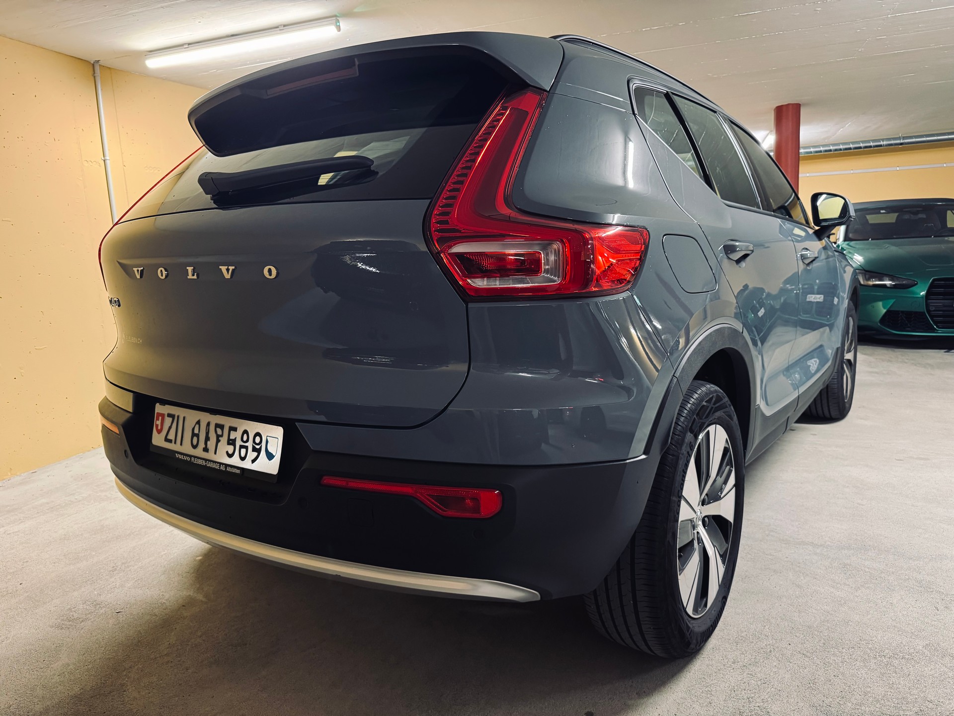 VOLVO 1.5 T2 Essential-image-2
