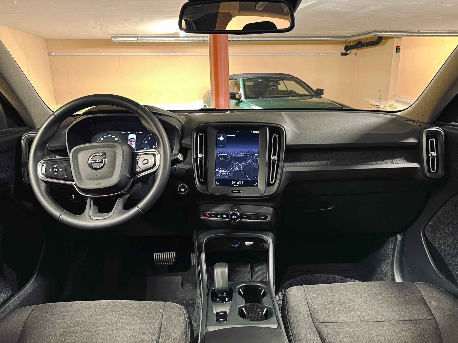 VOLVO 1.5 T2 Essential-image-3