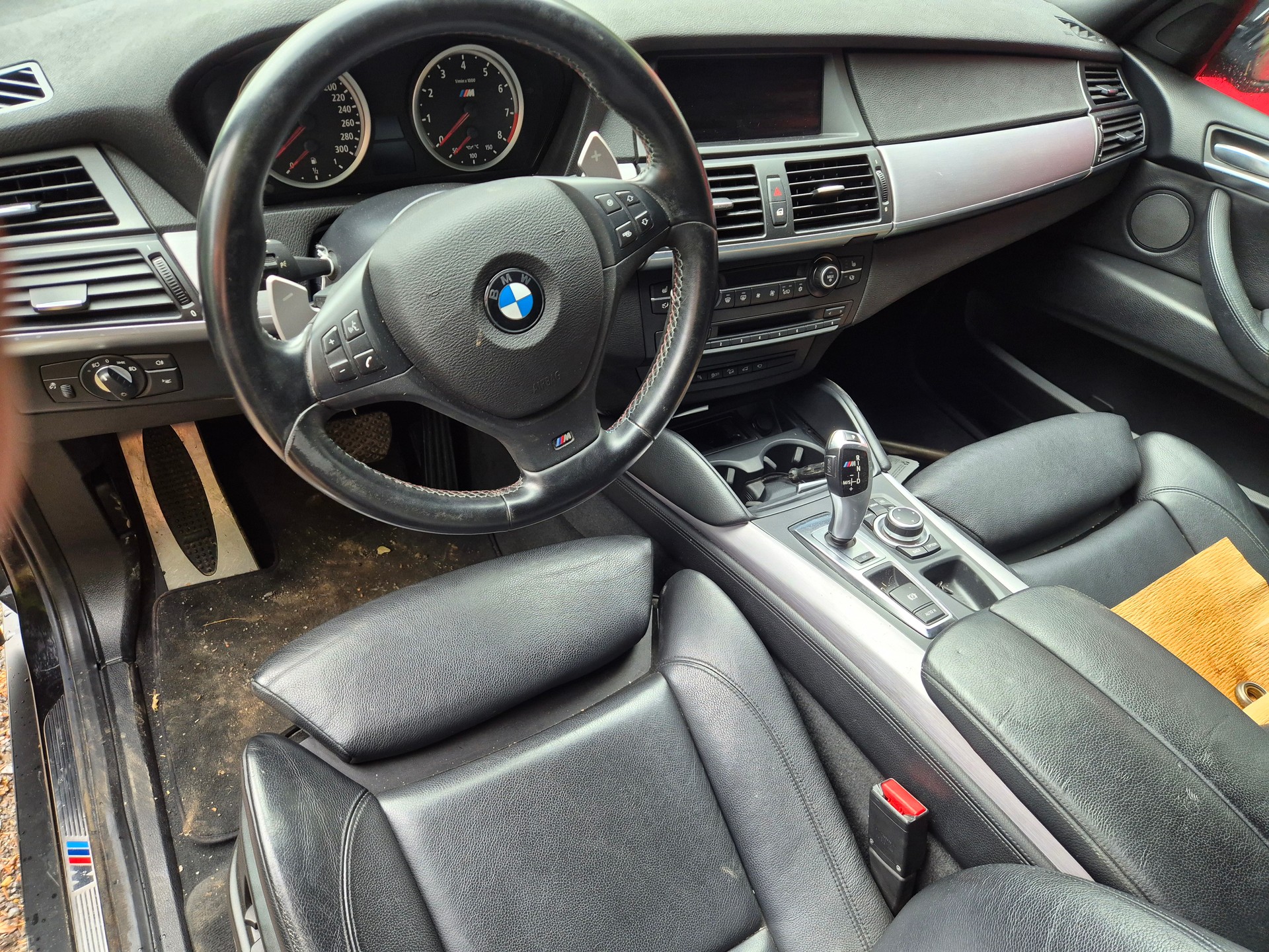BMW xDrive M Steptronic-image-3