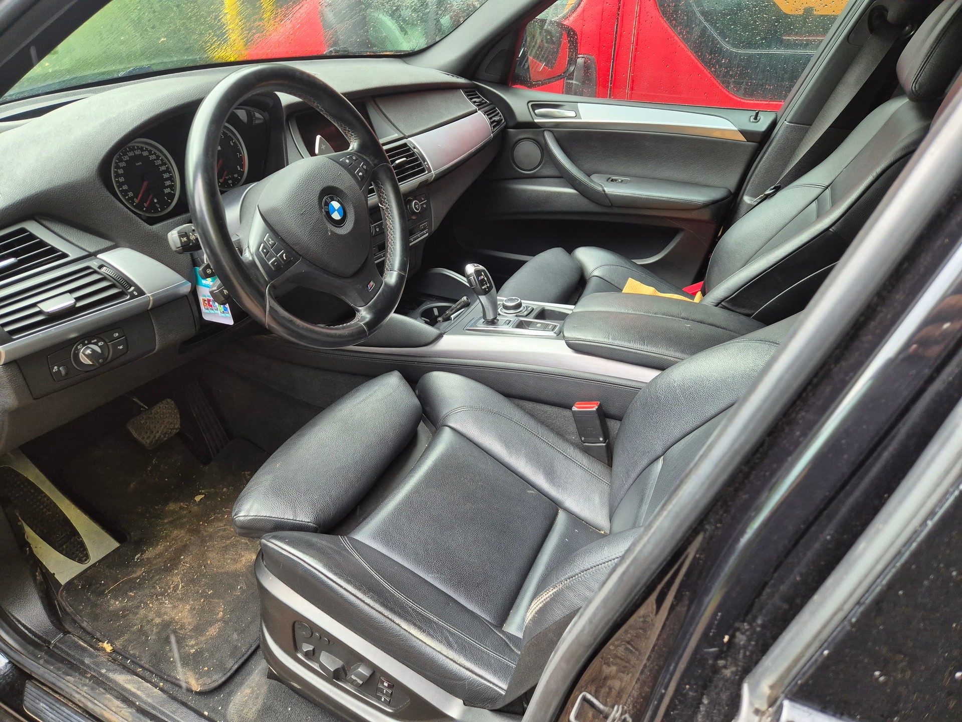 BMW xDrive M Steptronic-image-4