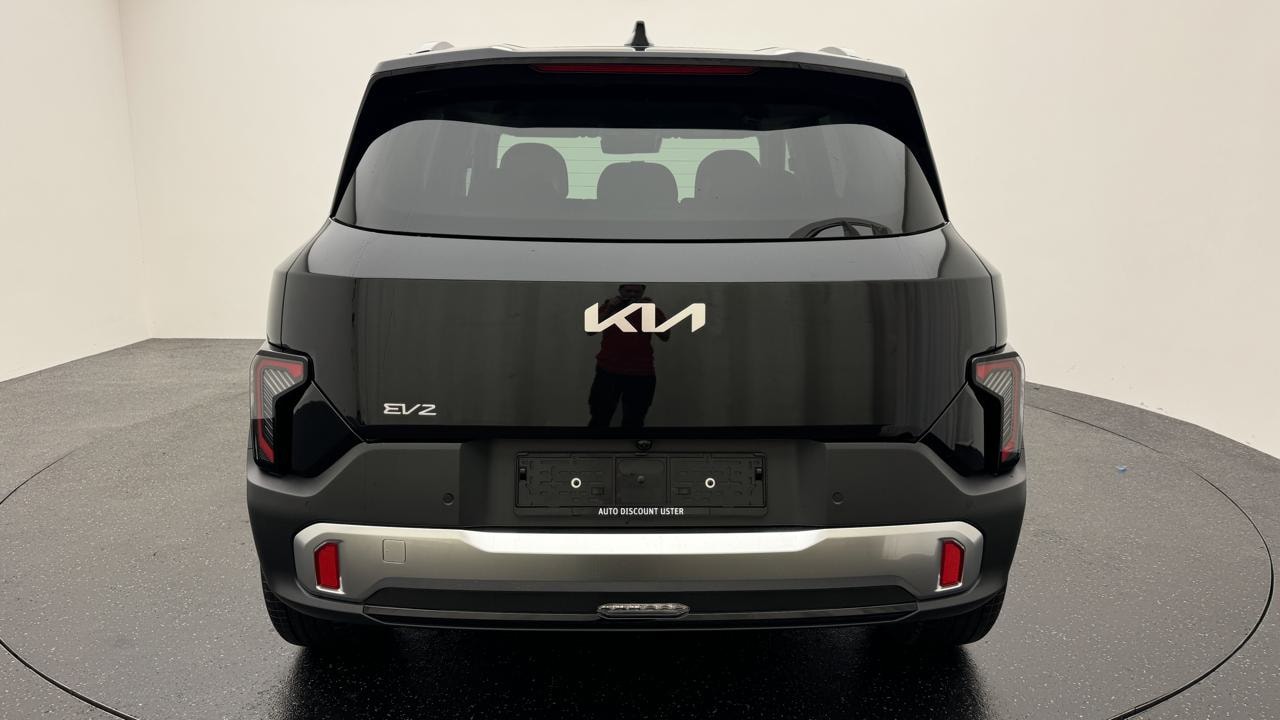 KIA EV2 42 kWh Earth-image-3