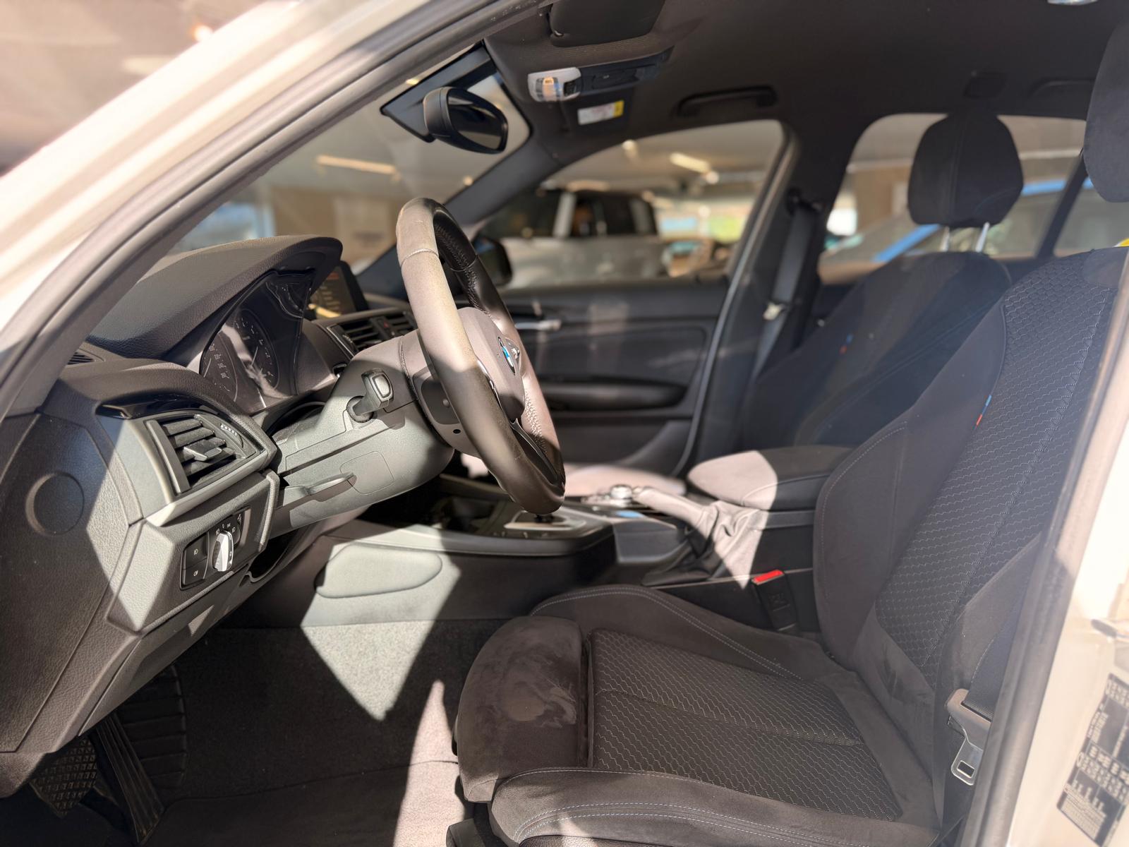 BMW 118i M Sport Steptronic-image-18