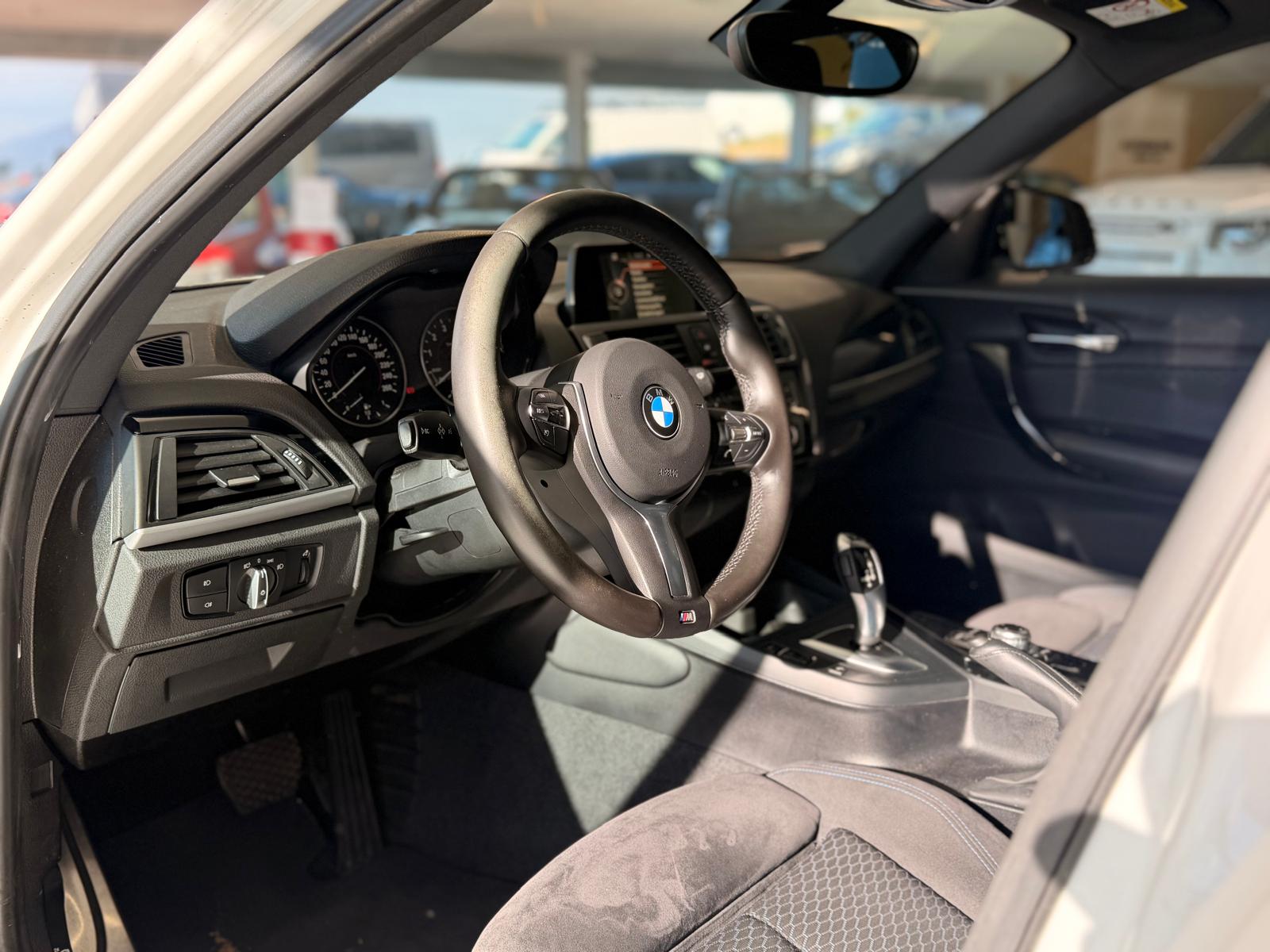 BMW 118i M Sport Steptronic-image-17