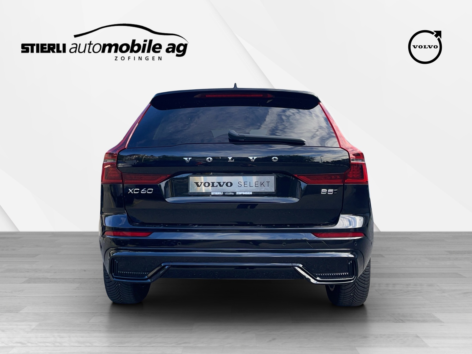 VOLVO XC60 2.0 B5 MH Plus Dark AWD-image-5