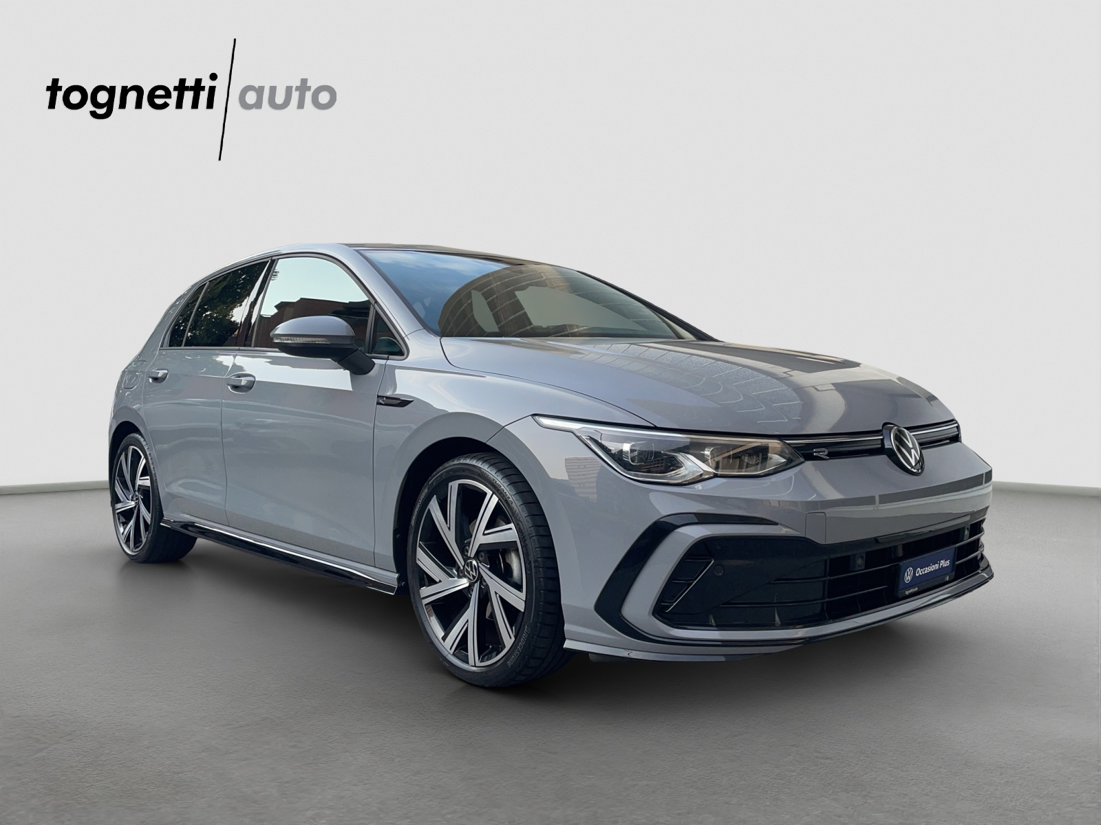 VW Golf 1.5 eTSI mHEV ACT R-Line DSG-showroom-element-1