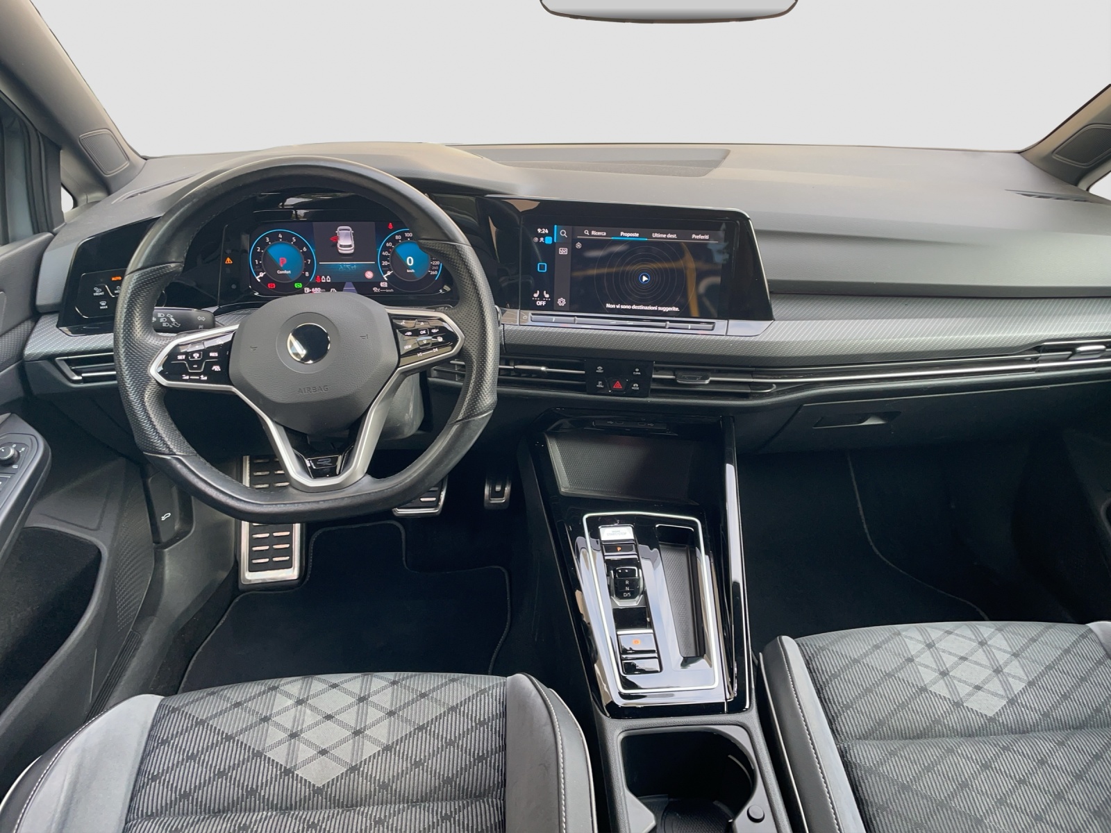 VW Golf 1.5 eTSI mHEV ACT R-Line DSG-image-8