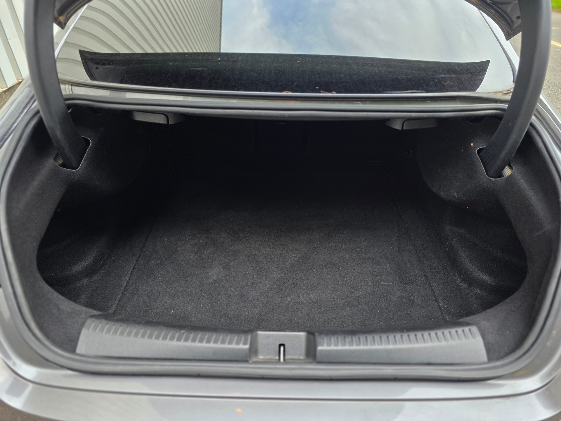 MERCEDES-BENZ CLA 200 AMG Line 7G-DCT-image-15