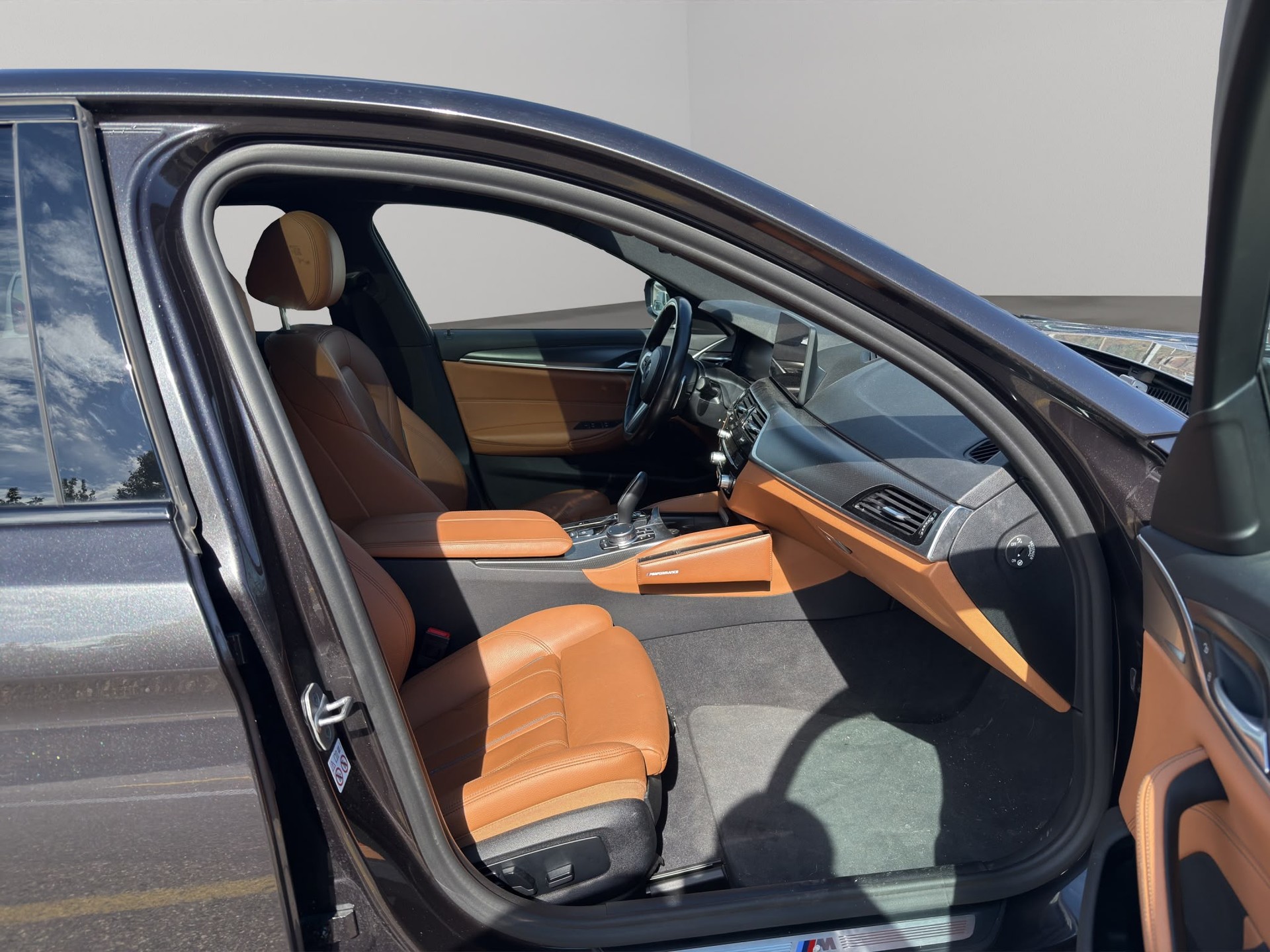 BMW 520d xDrive 48V M Sport Steptronic-image-8