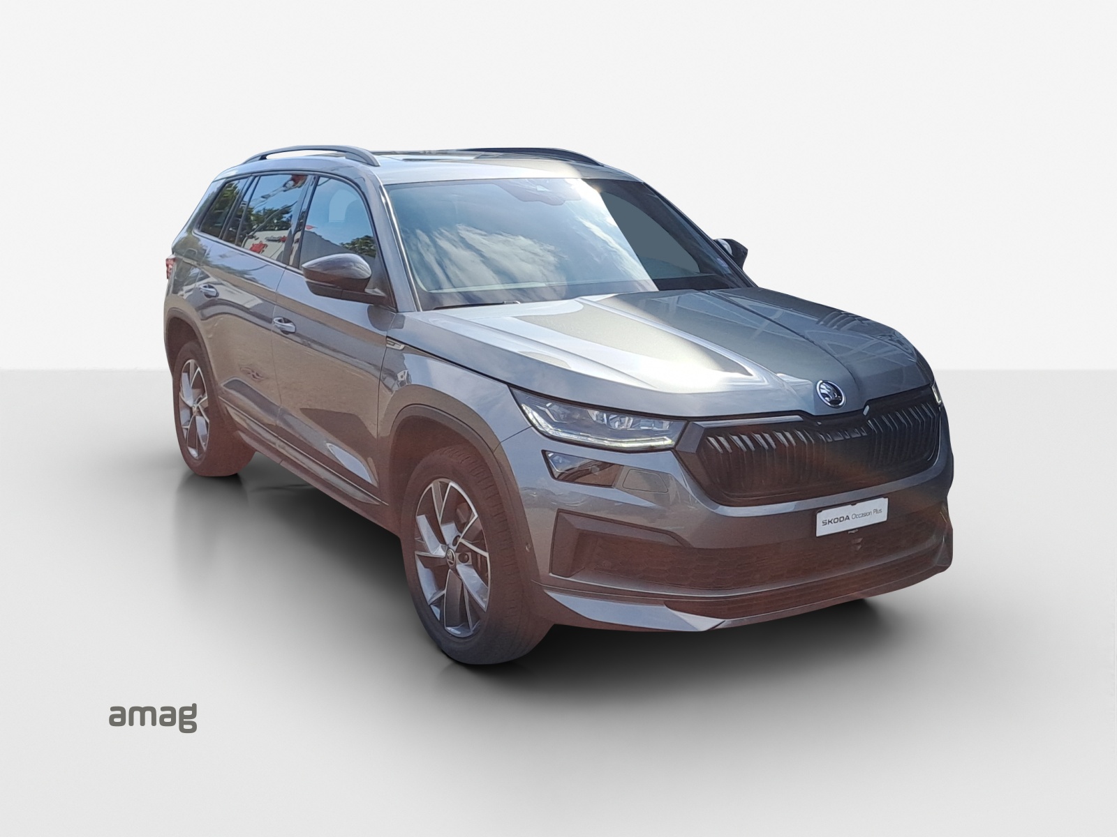 SKODA Kodiaq 2.0 TSI 4x4 SportLine-image-5