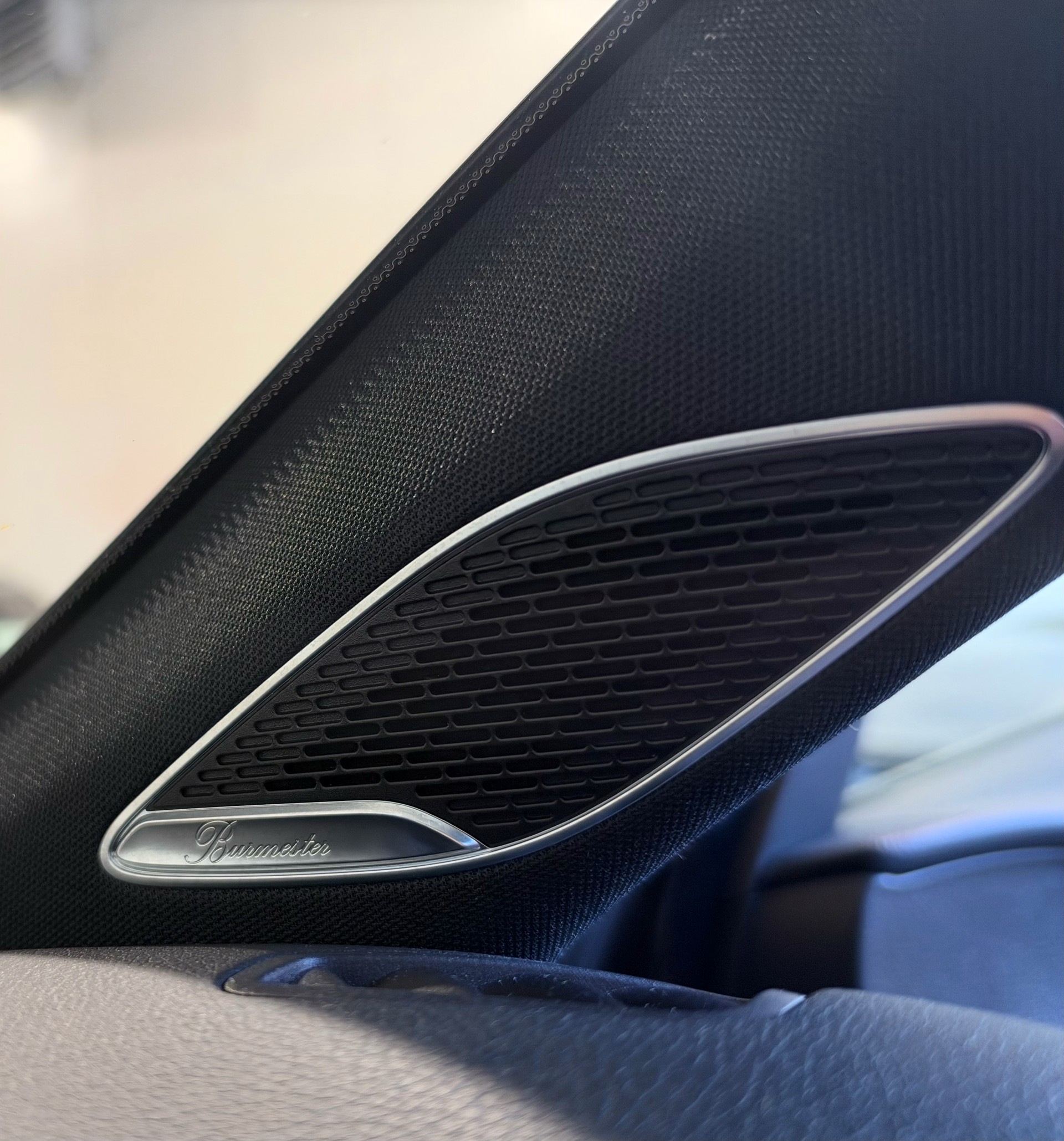 MERCEDES-BENZ A AMG 35 4Matic 8G-DCT-image-8