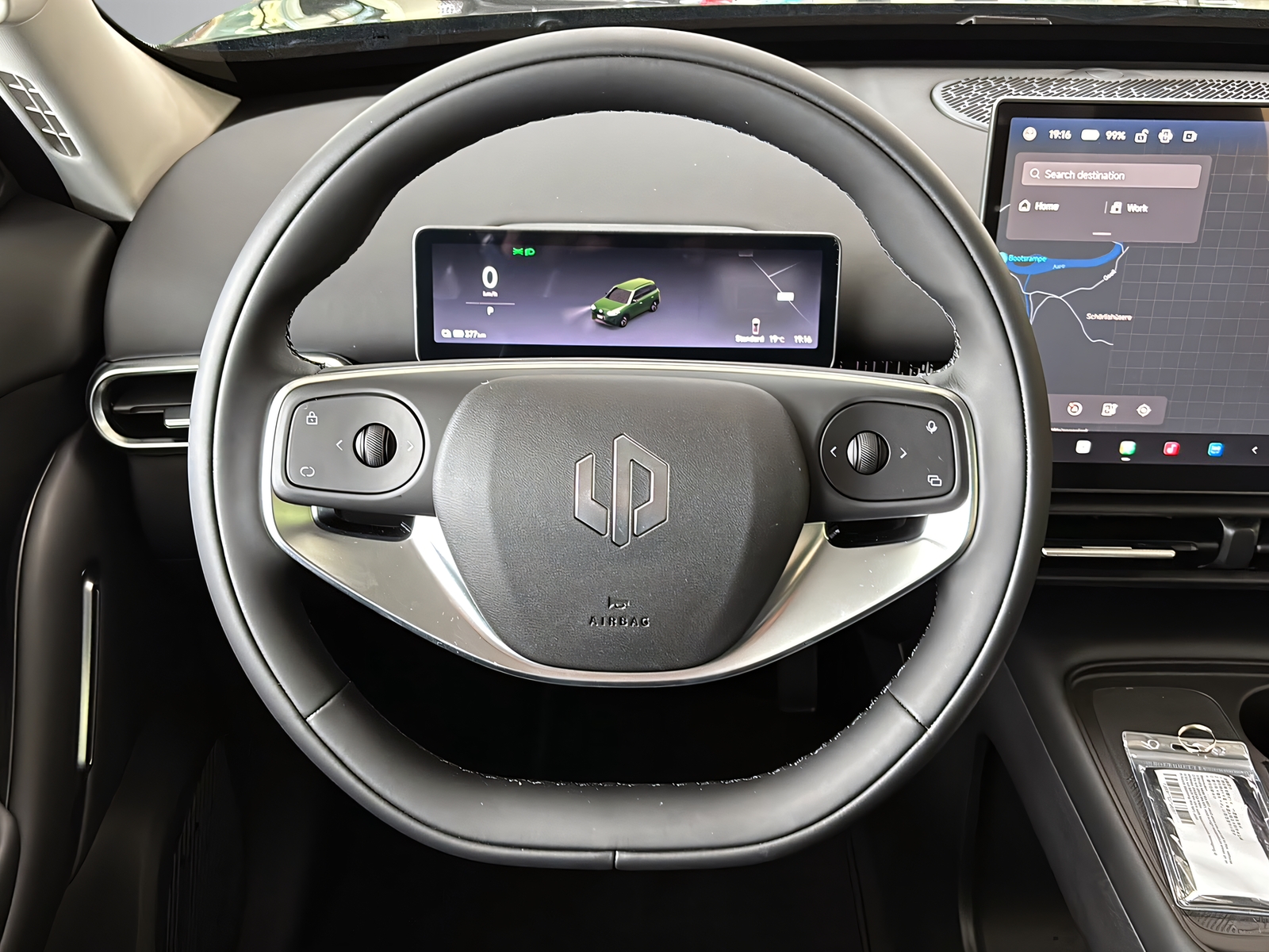 LEAPMOTOR B03X EV-image-3