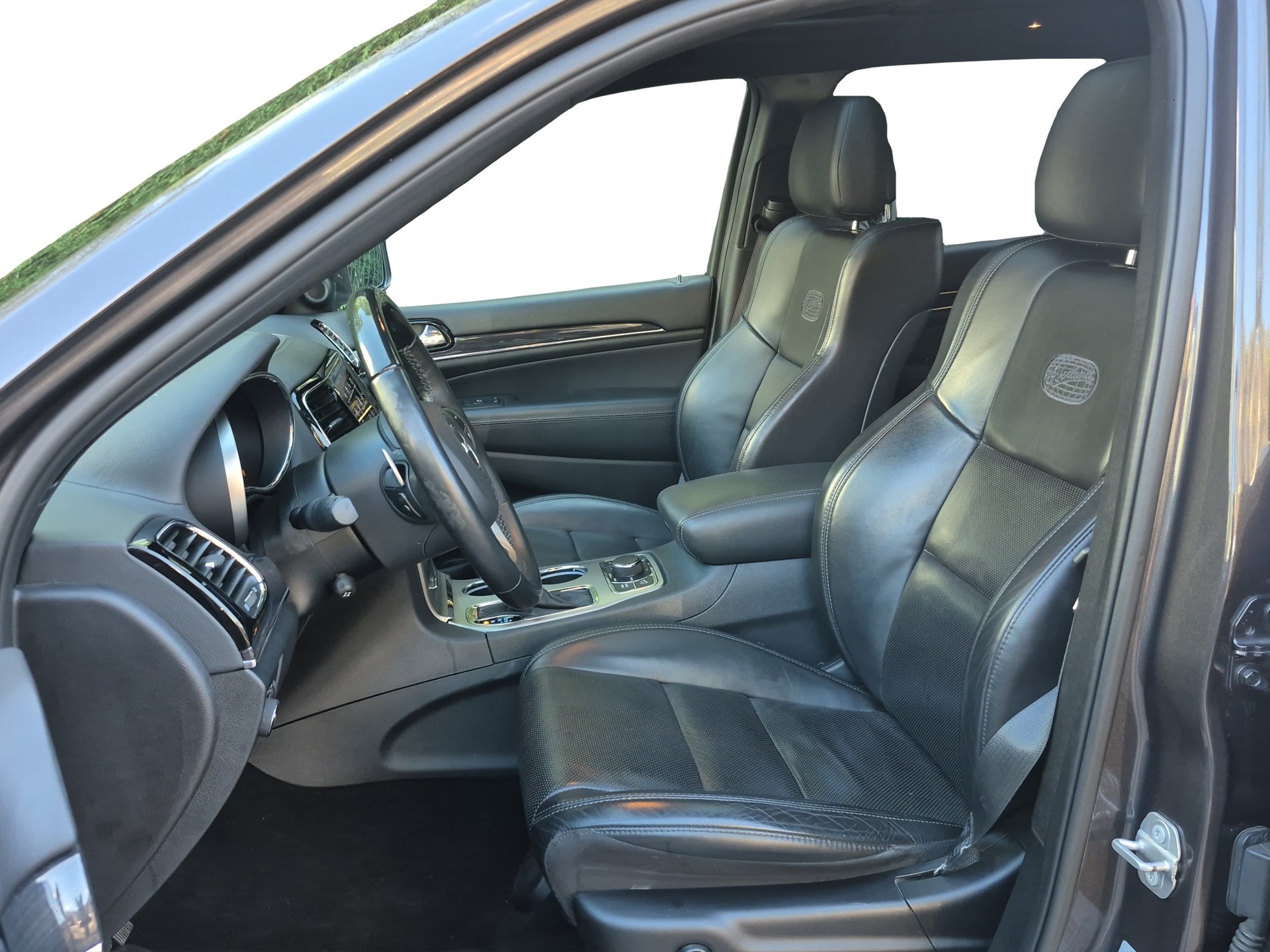 JEEP Grand Cherokee 3.0 CRD Overland Automatic-image-10