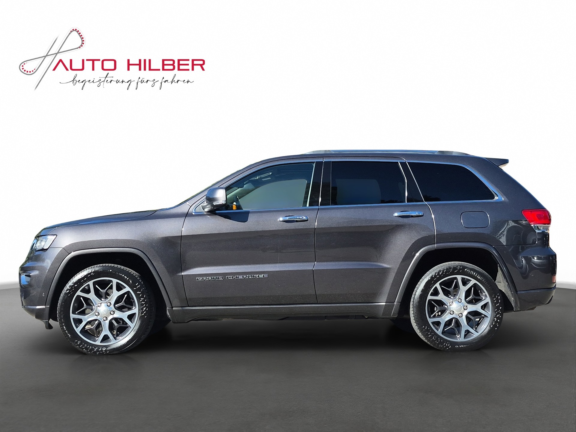 JEEP Grand Cherokee 3.0 CRD Overland Automatic-image-2