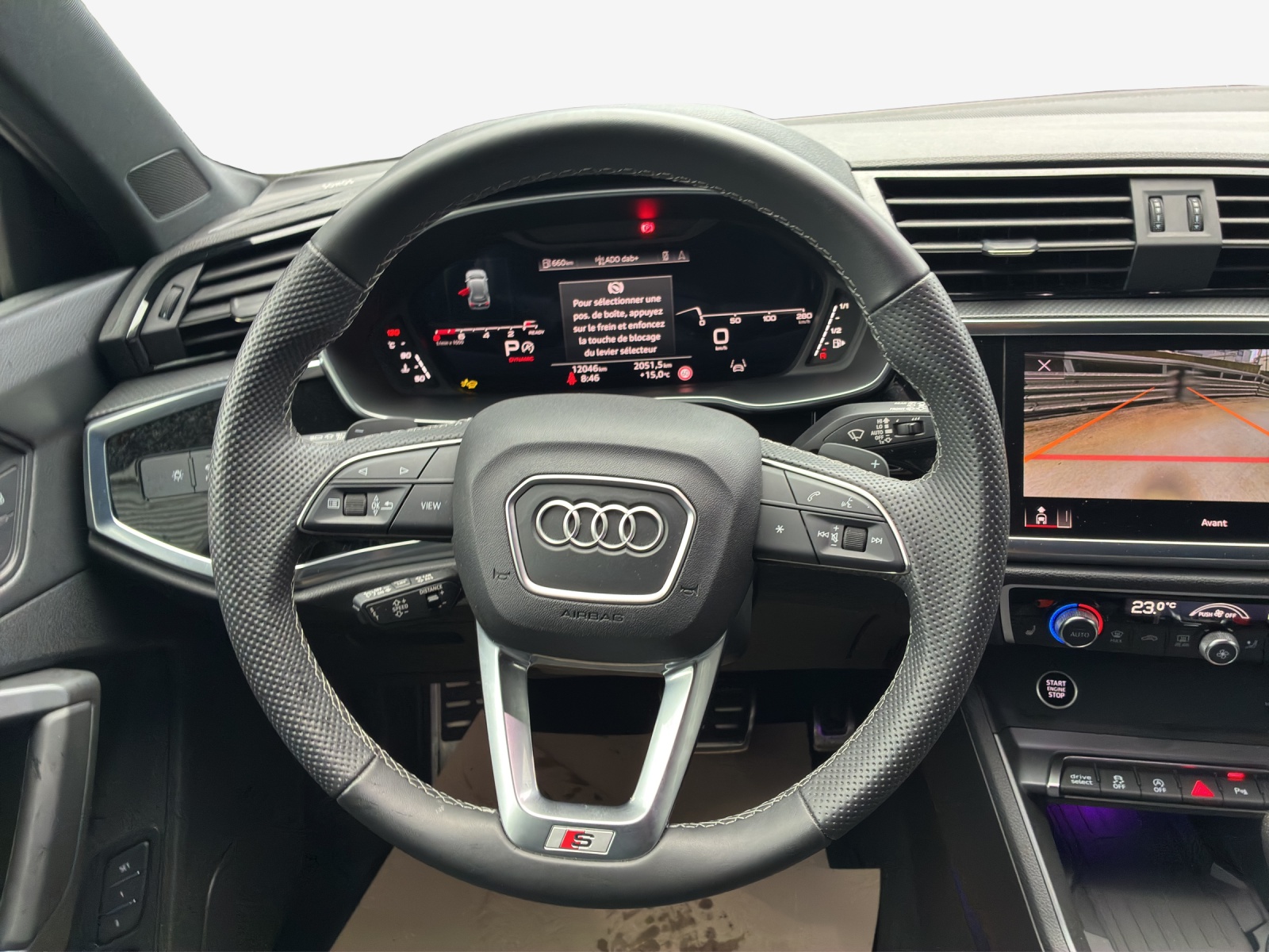 AUDI Q3 35 TFSI S line Attraction S-tronic-image-9