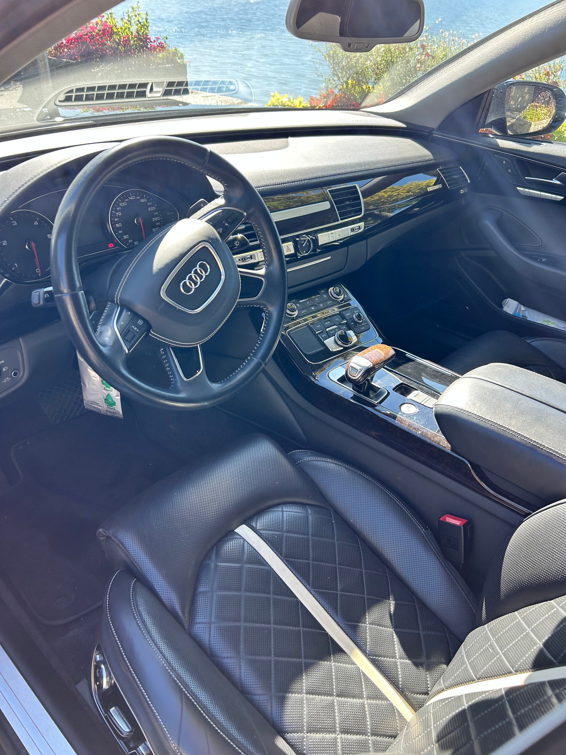 AUDI 3.0 V6 TDI quattro T-Tronic-image-4