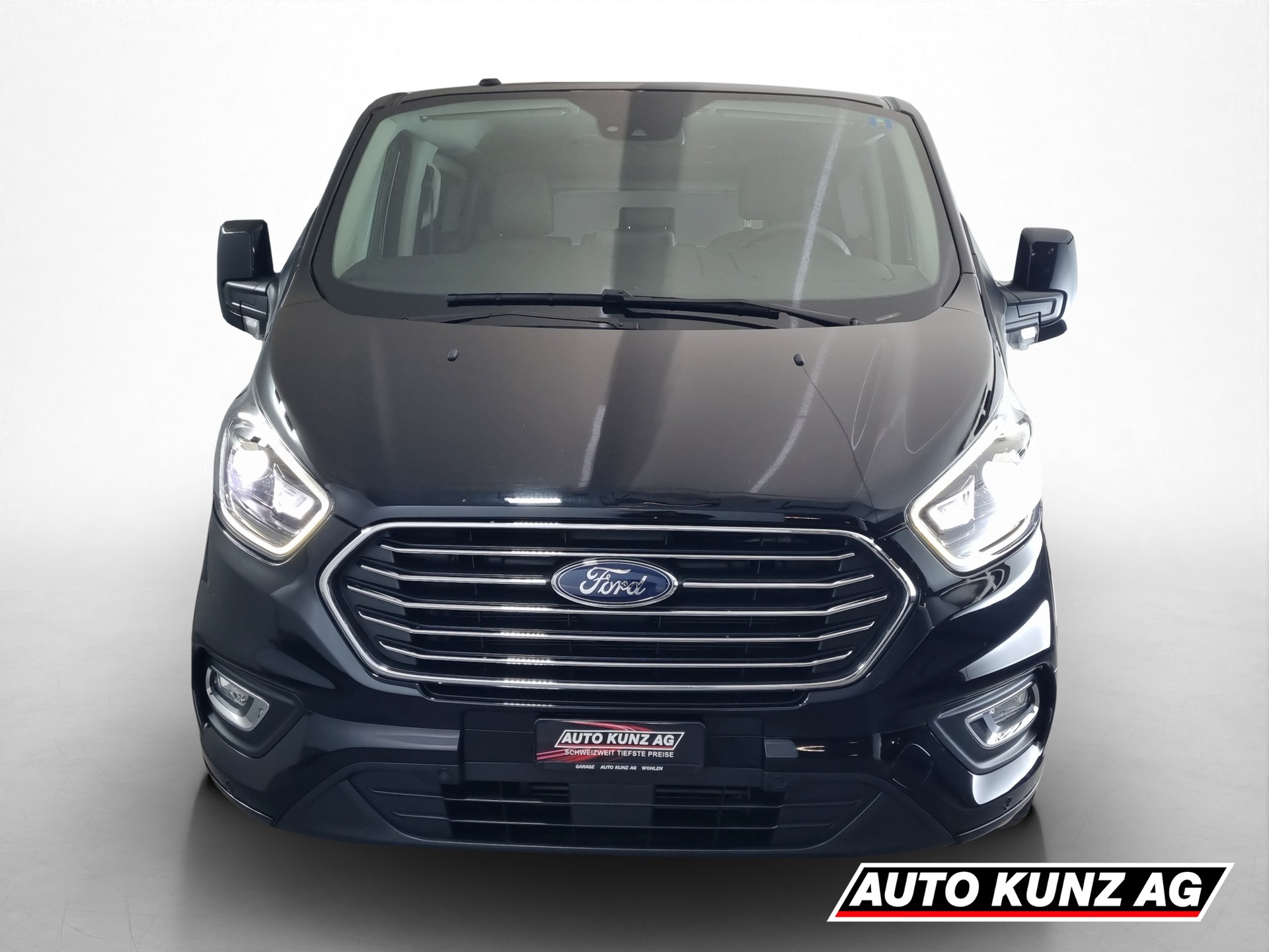 FORD Tourneo Custom 320 L2 2.0 TDCi 185 Titanium-image-1