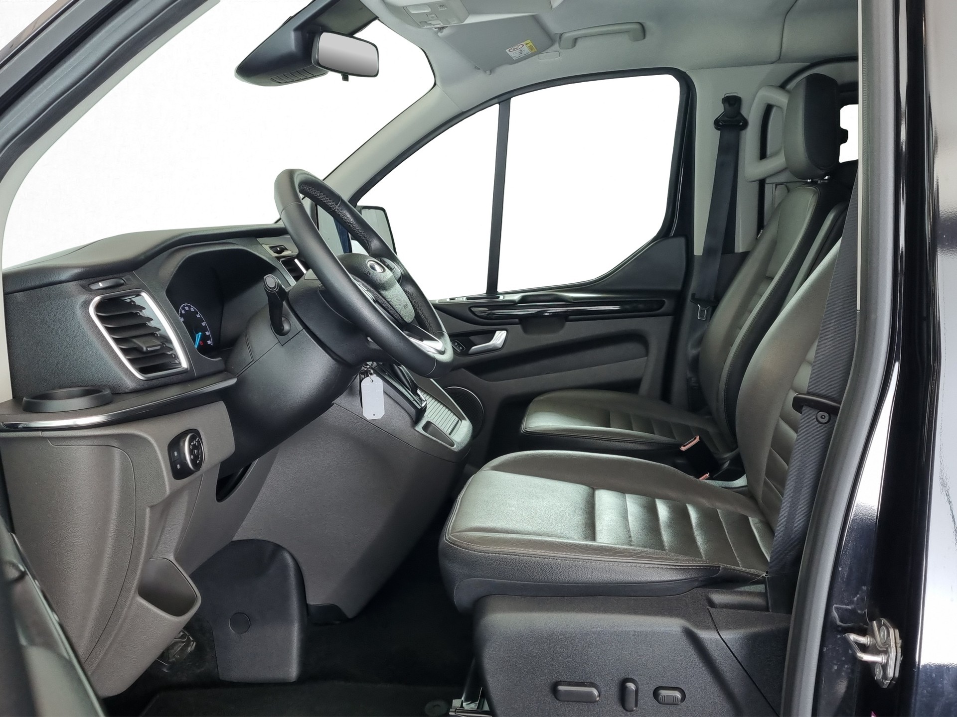 FORD Tourneo Custom 320 L2 2.0 TDCi 185 Titanium-image-5