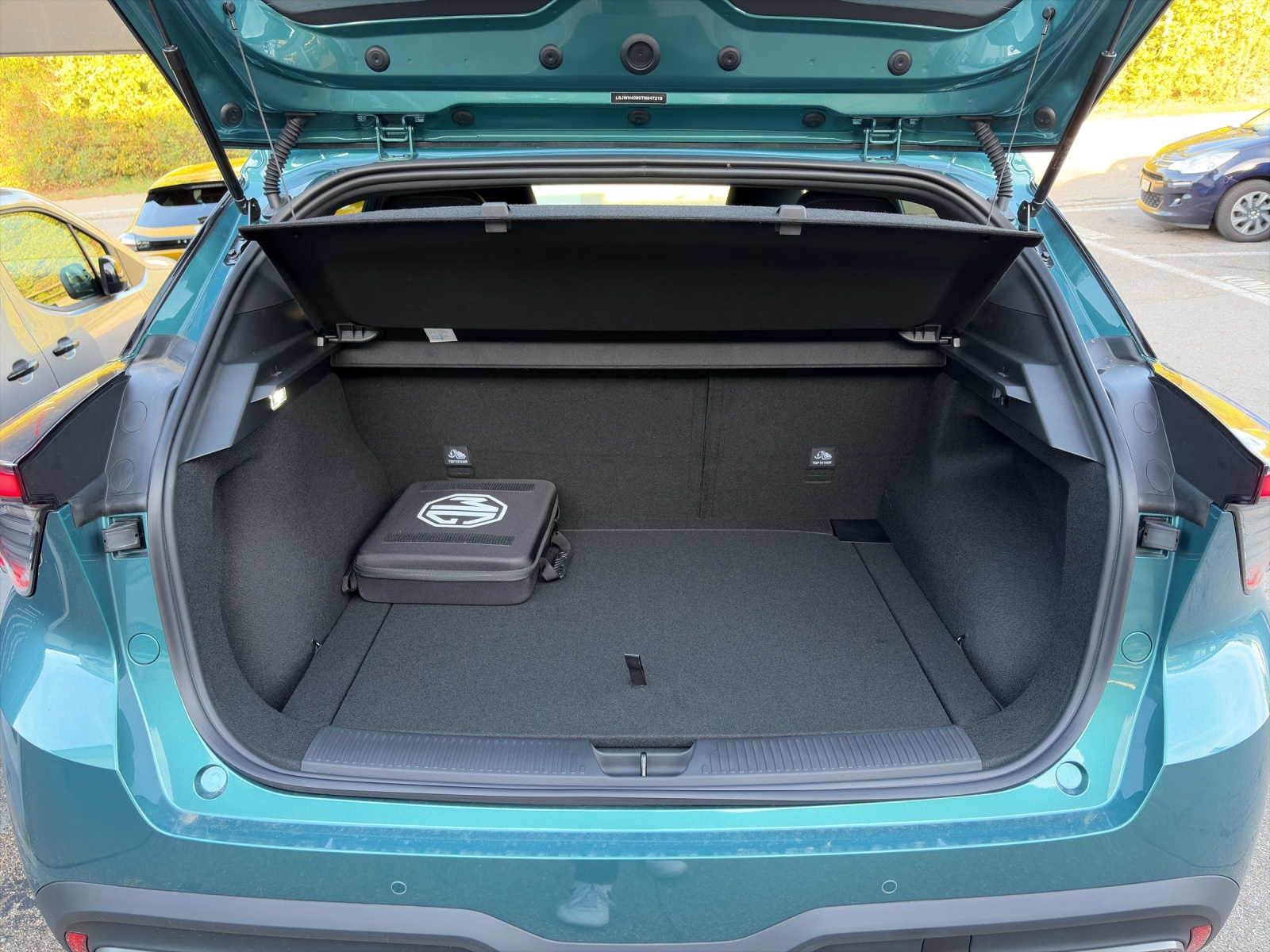 MG 4 64kWh Xpower 4WD-image-6