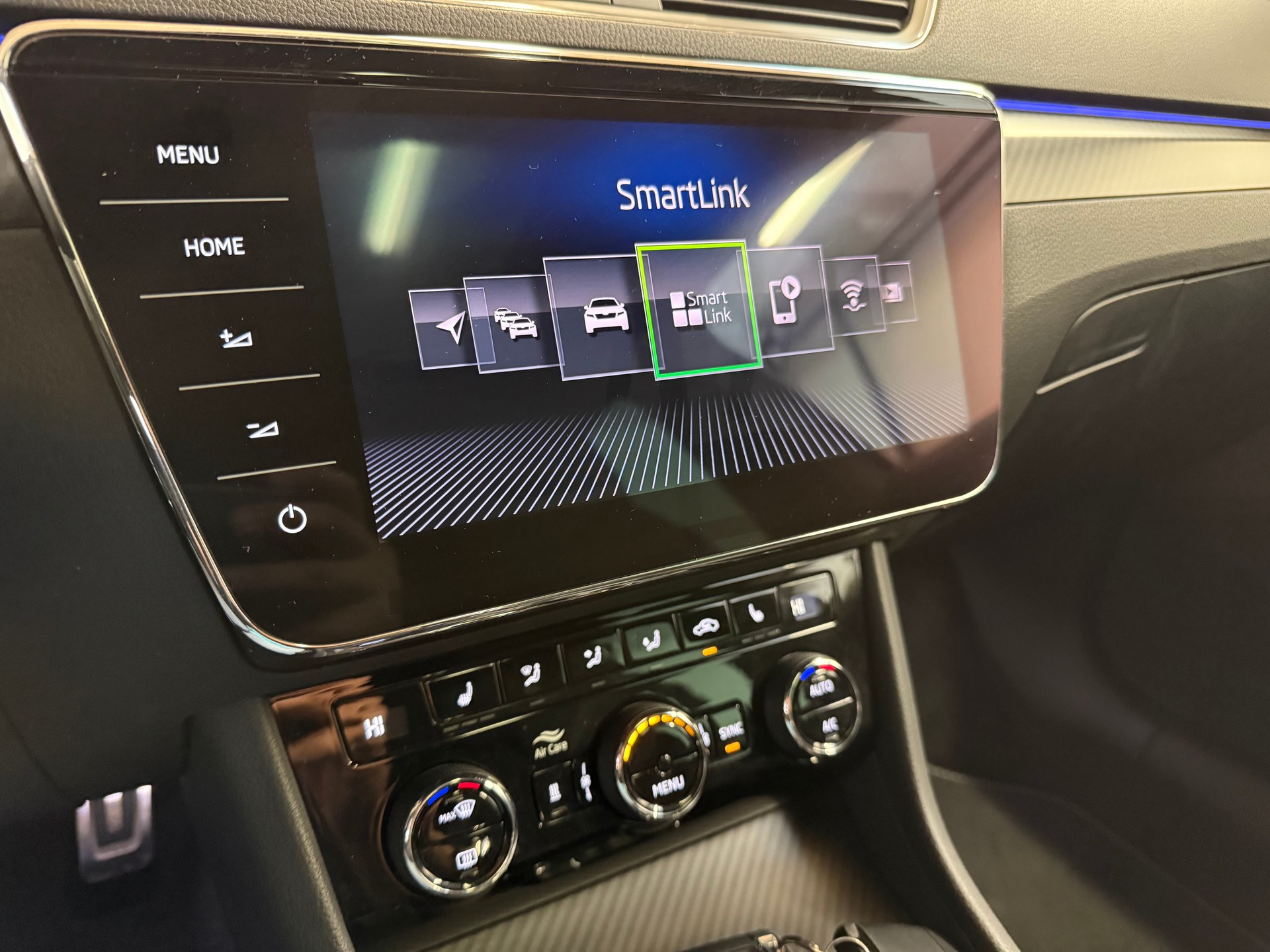 SKODA Superb Combi 2.0 TDI 190 SportLine 4x4 DSG-image-26