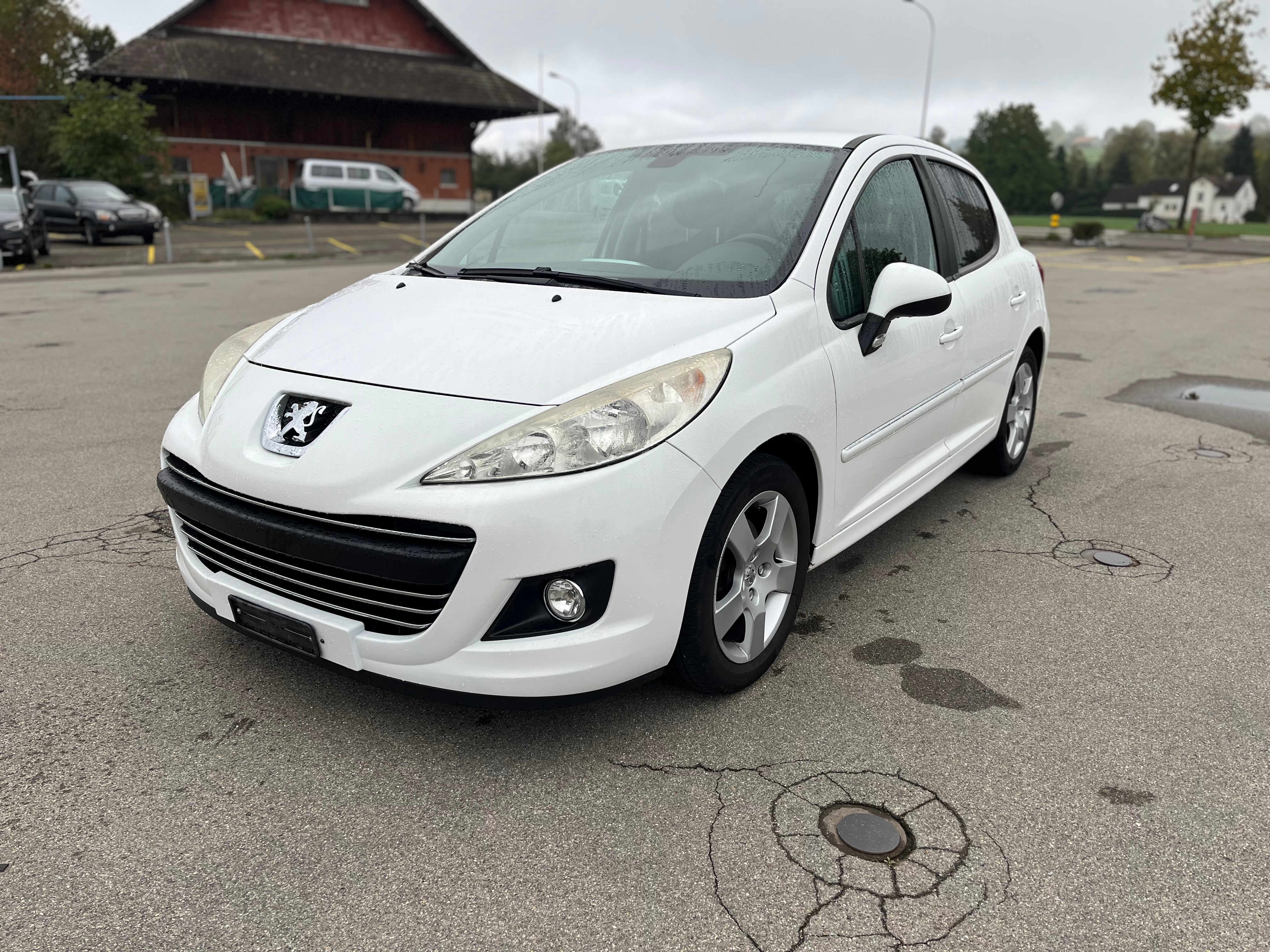 Car photo