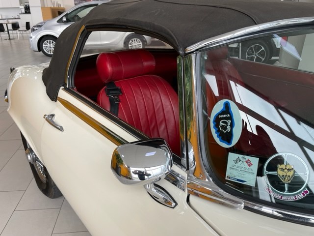 JAGUAR E TYPE 3-V12-image-5