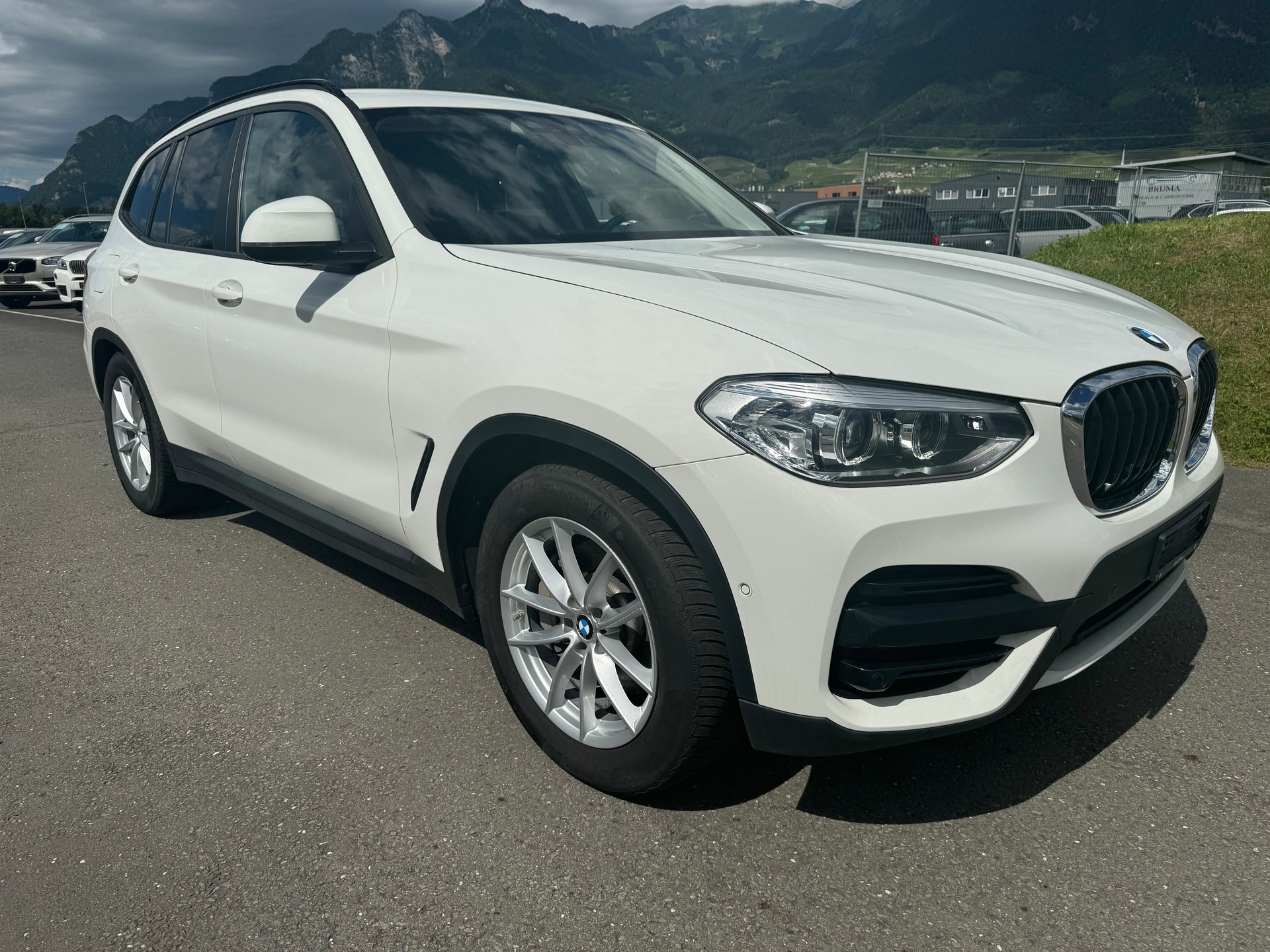 BMW X3 xDrive 30i Steptronic-image-2