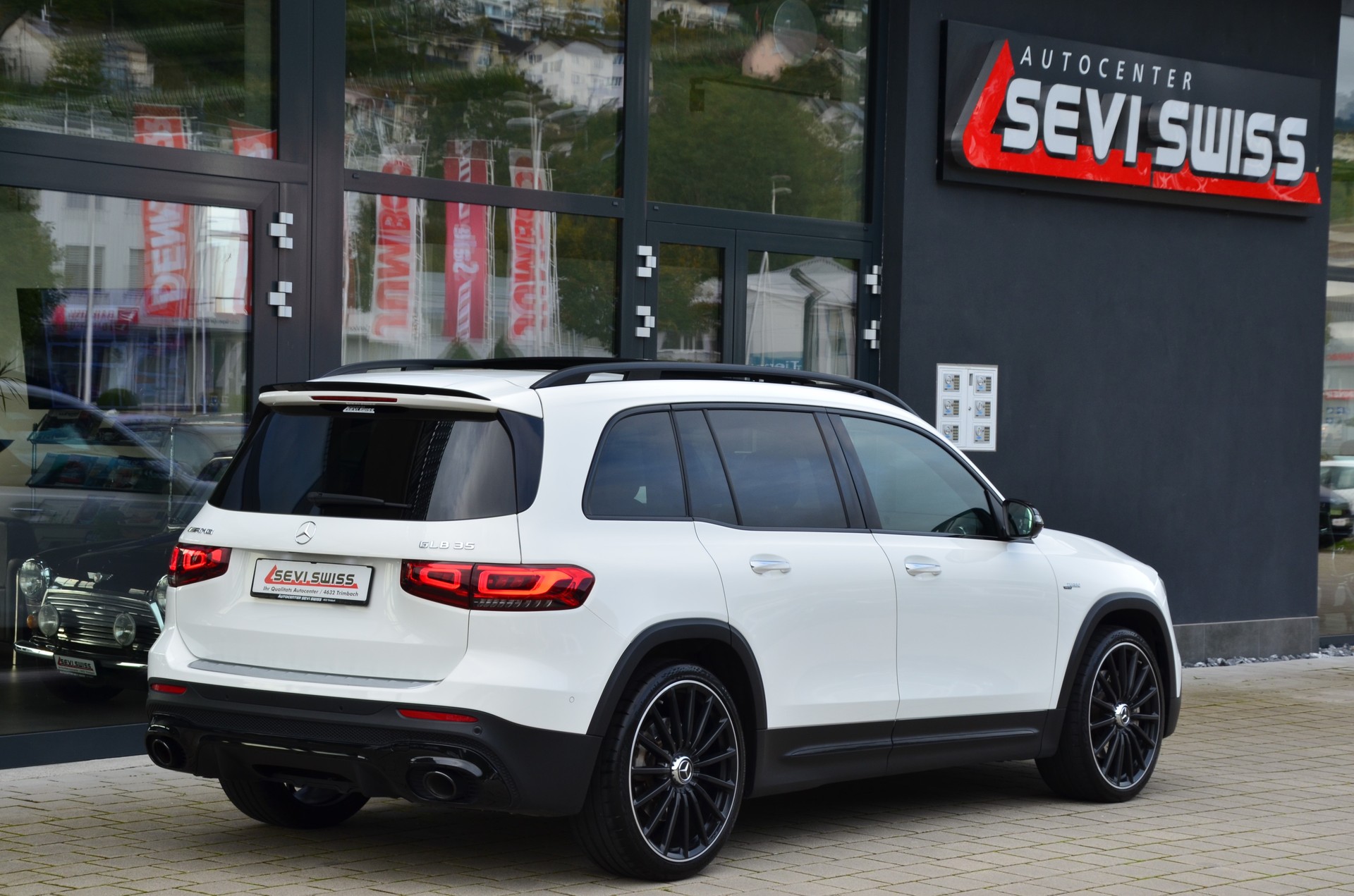 MERCEDES-BENZ GLB 35 AMG 4Matic 8 G-Tronic***Frisch ab MFK mit 1 Jahr oder 20000km Garantie***-image-3