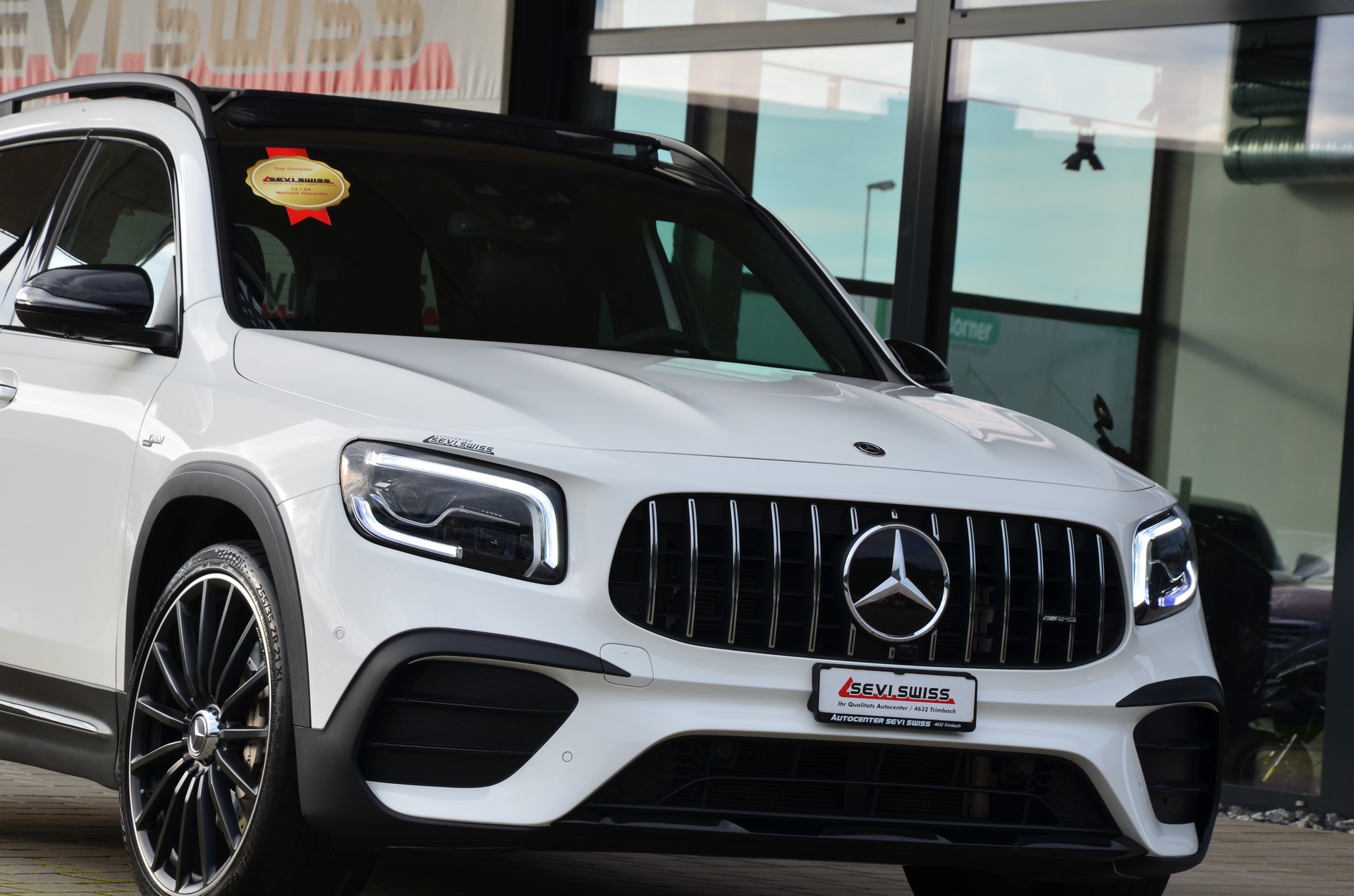 MERCEDES-BENZ GLB 35 AMG 4Matic 8 G-Tronic***Frisch ab MFK mit 1 Jahr oder 20000km Garantie***-image-1