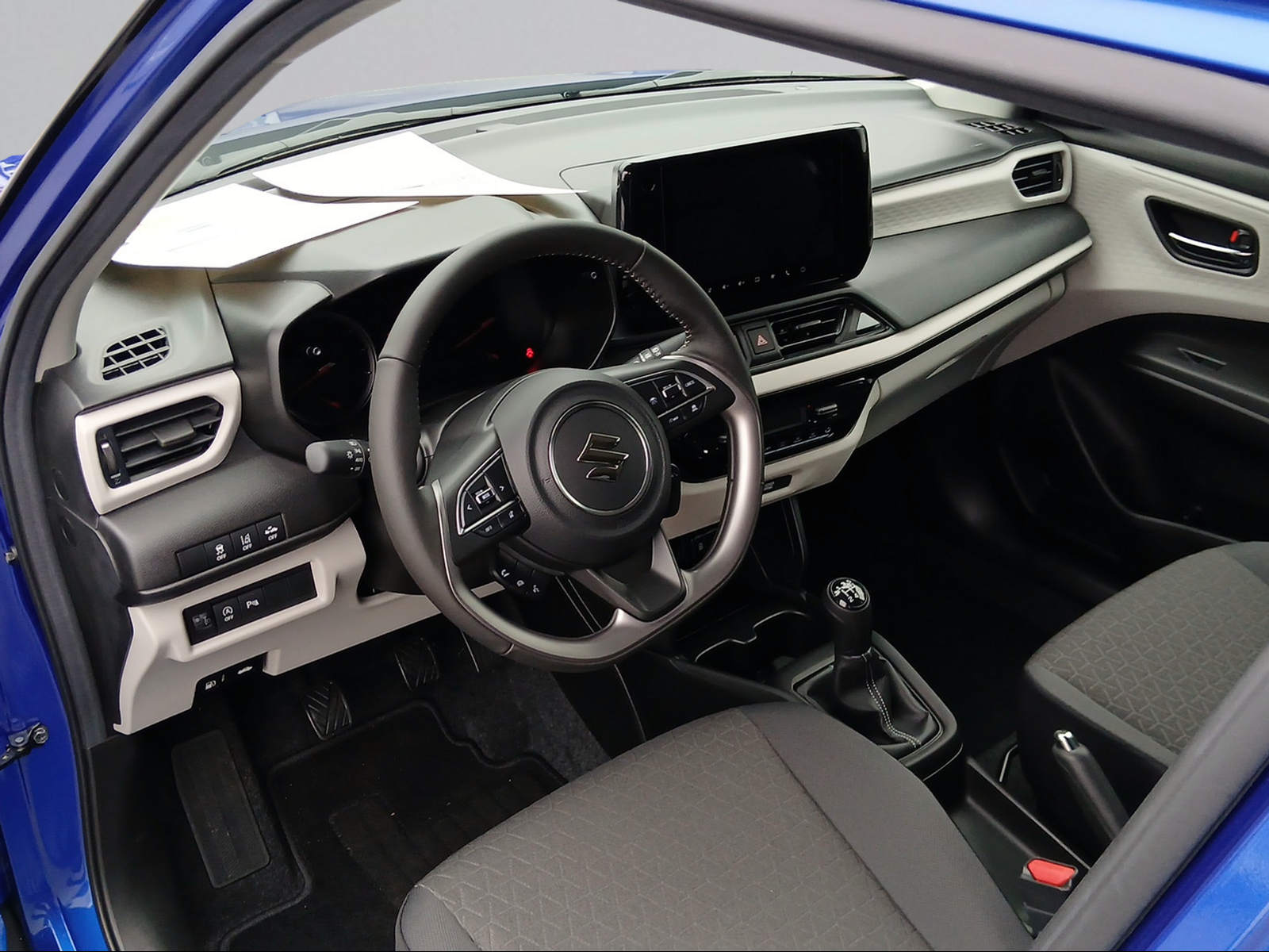 SUZUKI Swift 1.2 Compact+ Hybrid 4x4 MY24-image-9
