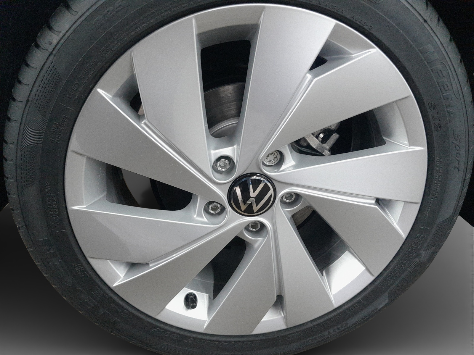 VW Golf 1.5 e TSI mHEV United DSG-image-13