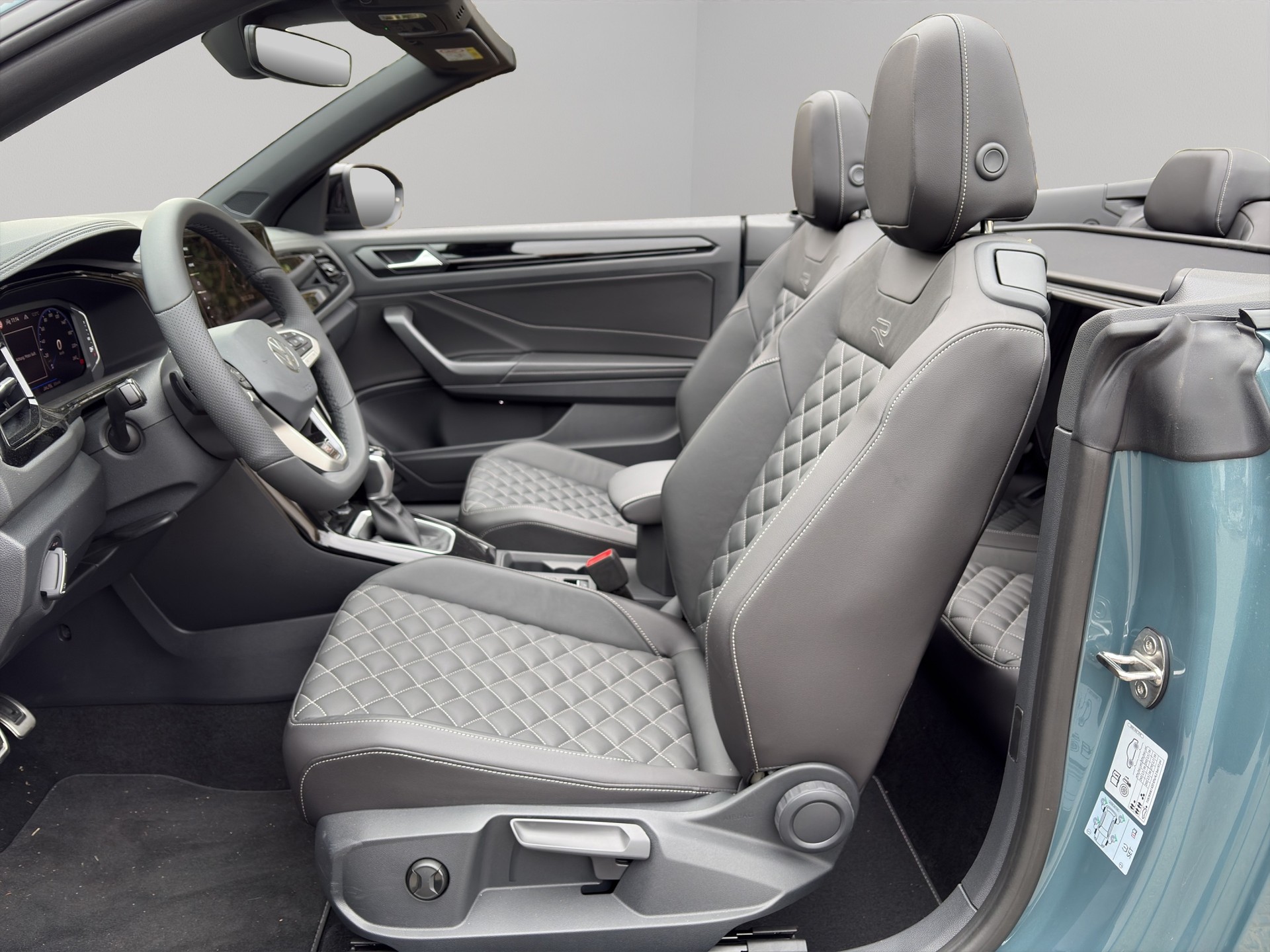 VW T-Roc Cabriolet 1.5 TSI EVO R-Line DSG-image-8