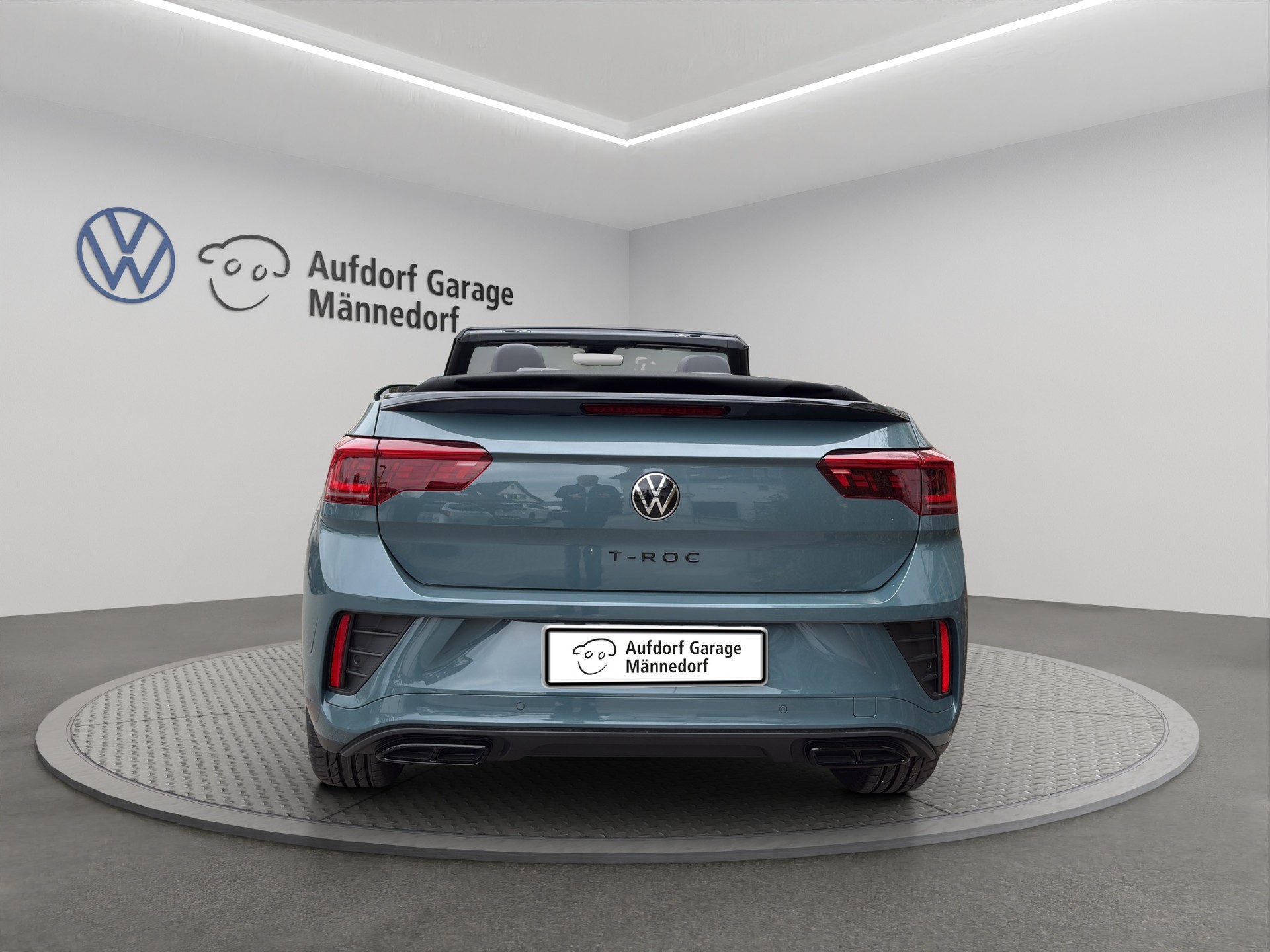 VW T-Roc Cabriolet 1.5 TSI EVO R-Line DSG-image-4