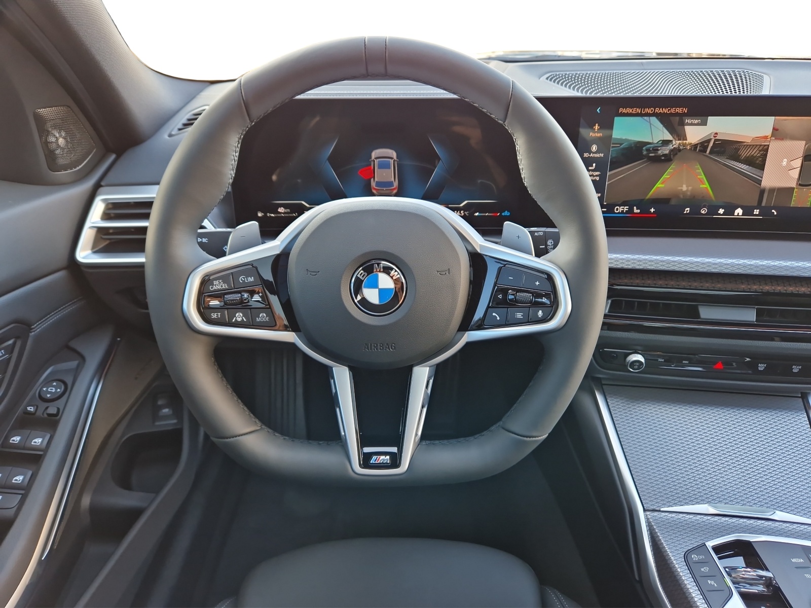 BMW 330d xDrive 48V Touring Steptronic M Sport Pro-image-15