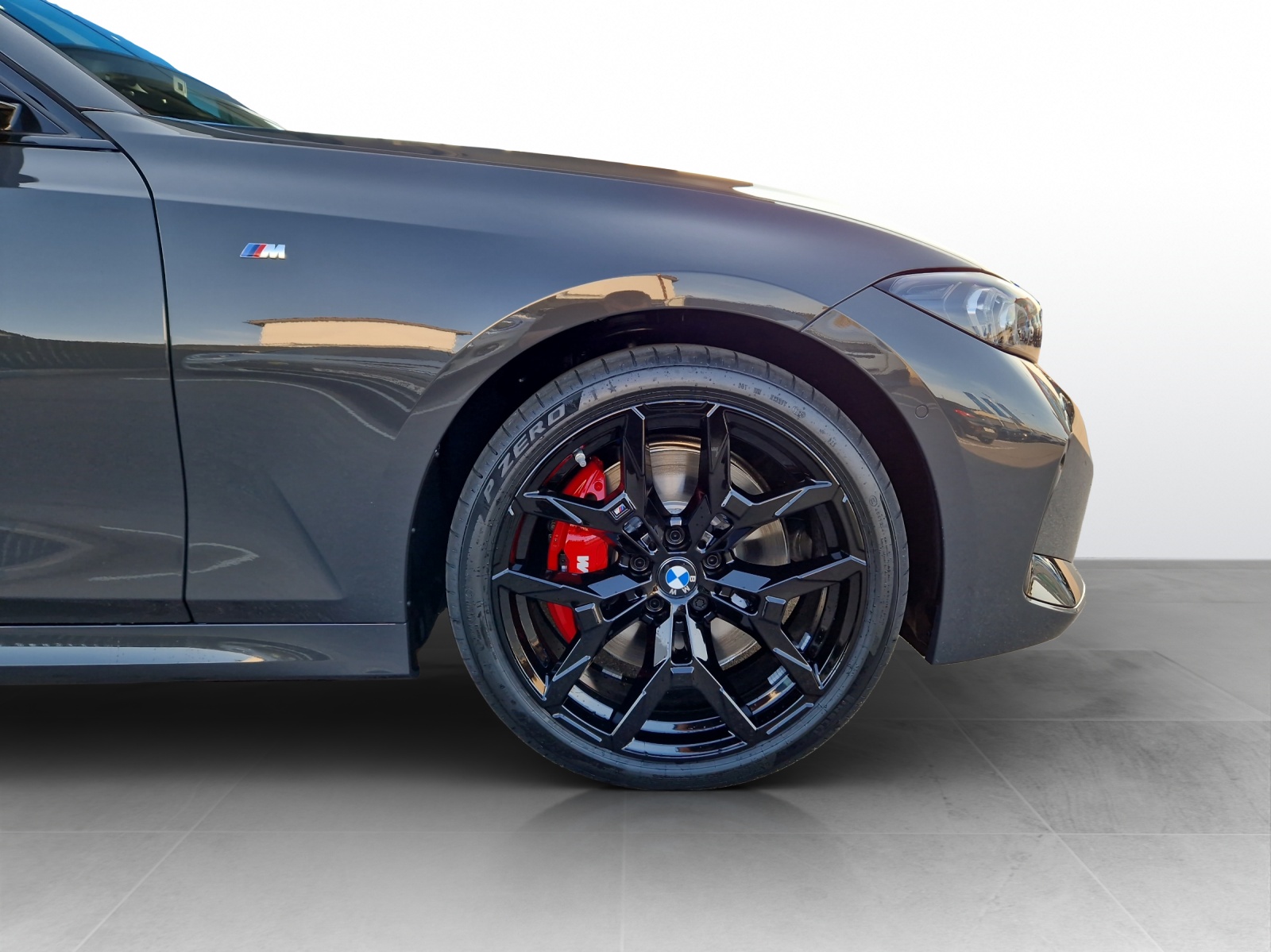 BMW 330d xDrive 48V Touring Steptronic M Sport Pro-image-5