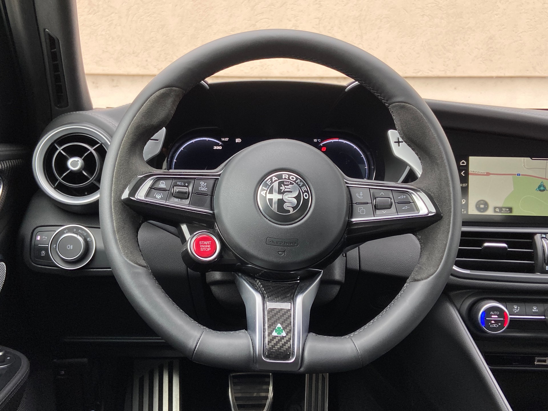 ALFA ROMEO Giulia 2.9 V6 Quadrifoglio Carbon Sport-image-15