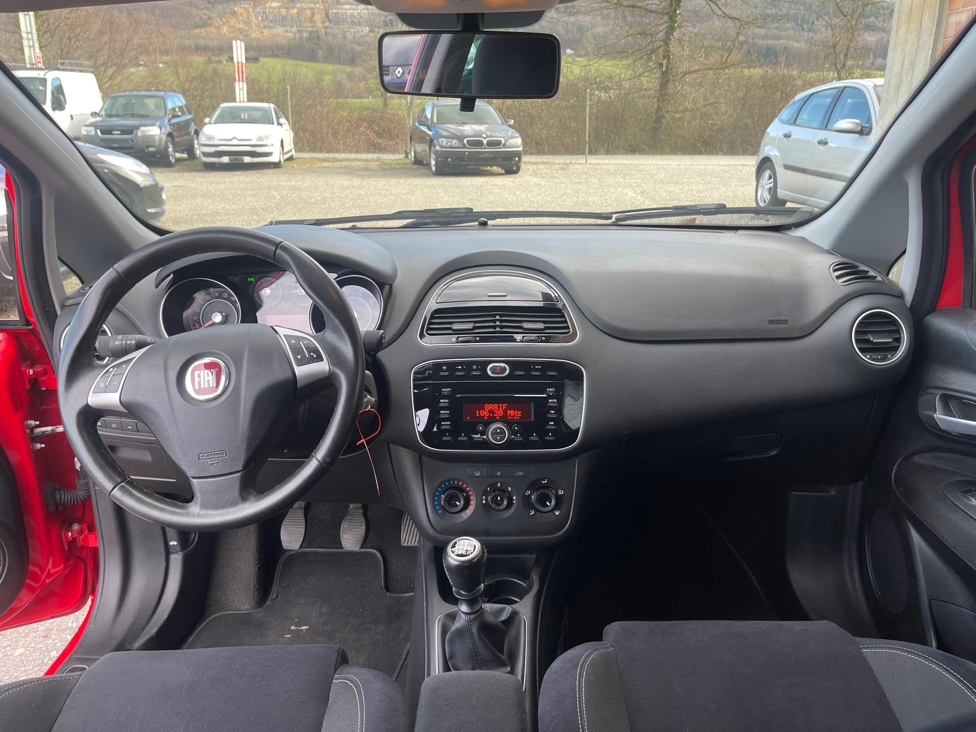 FIAT Punto 0.9 Twinair Lounge-image-5