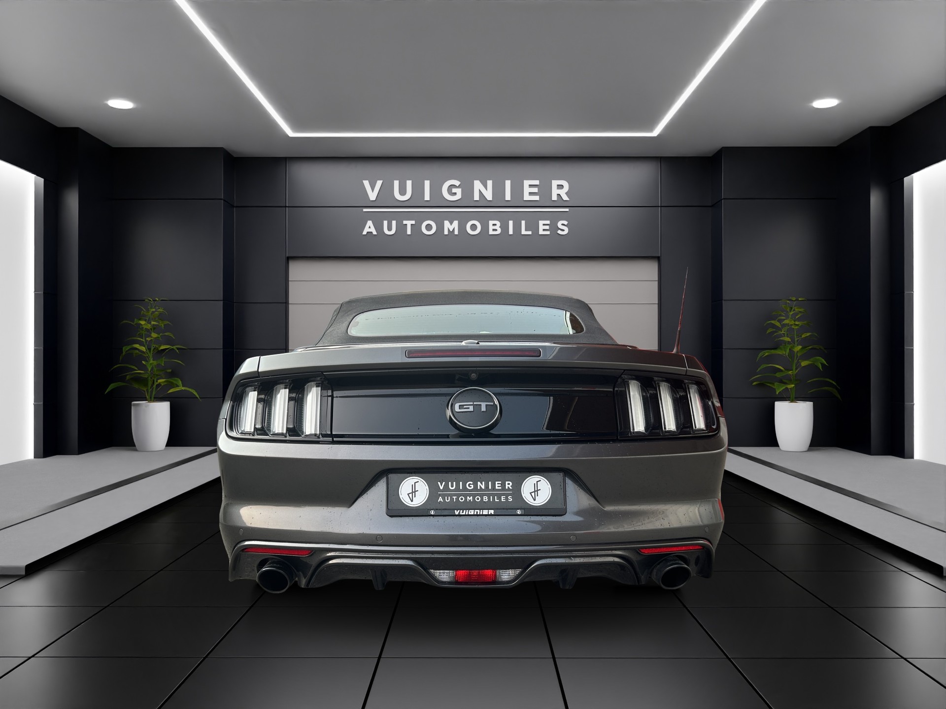 FORD Mustang Convertible 5.0 V8 GT Automat-image-3